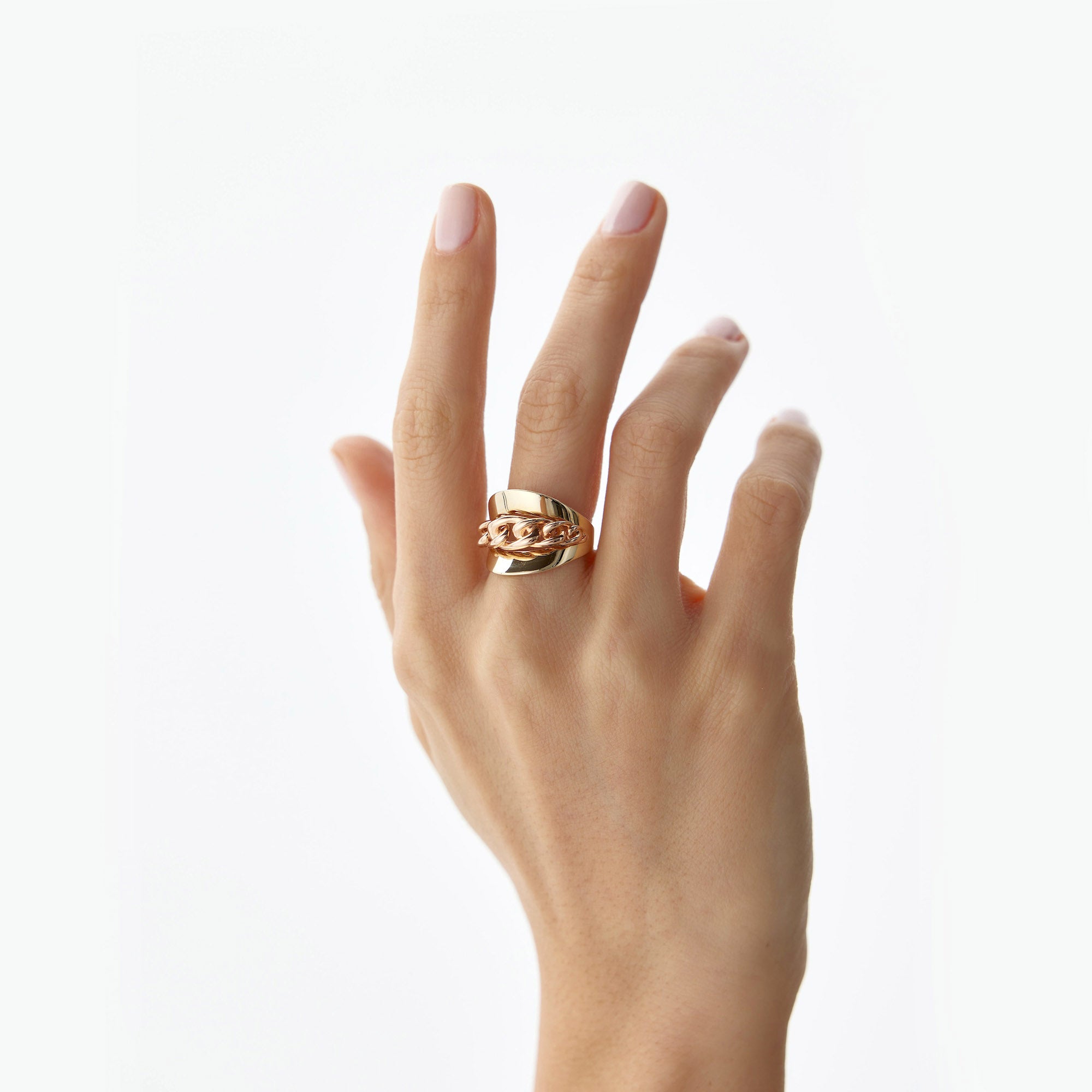 Two Tone Chain Connection Ring in 14K Gold
