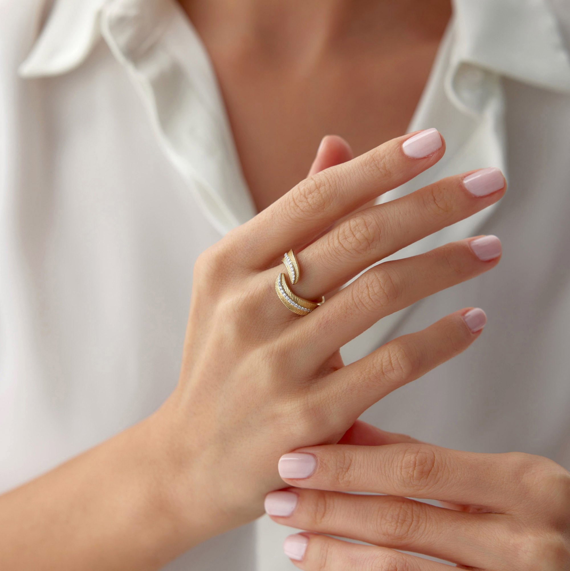 Diamond Double Leaf Ring in 14K Gold