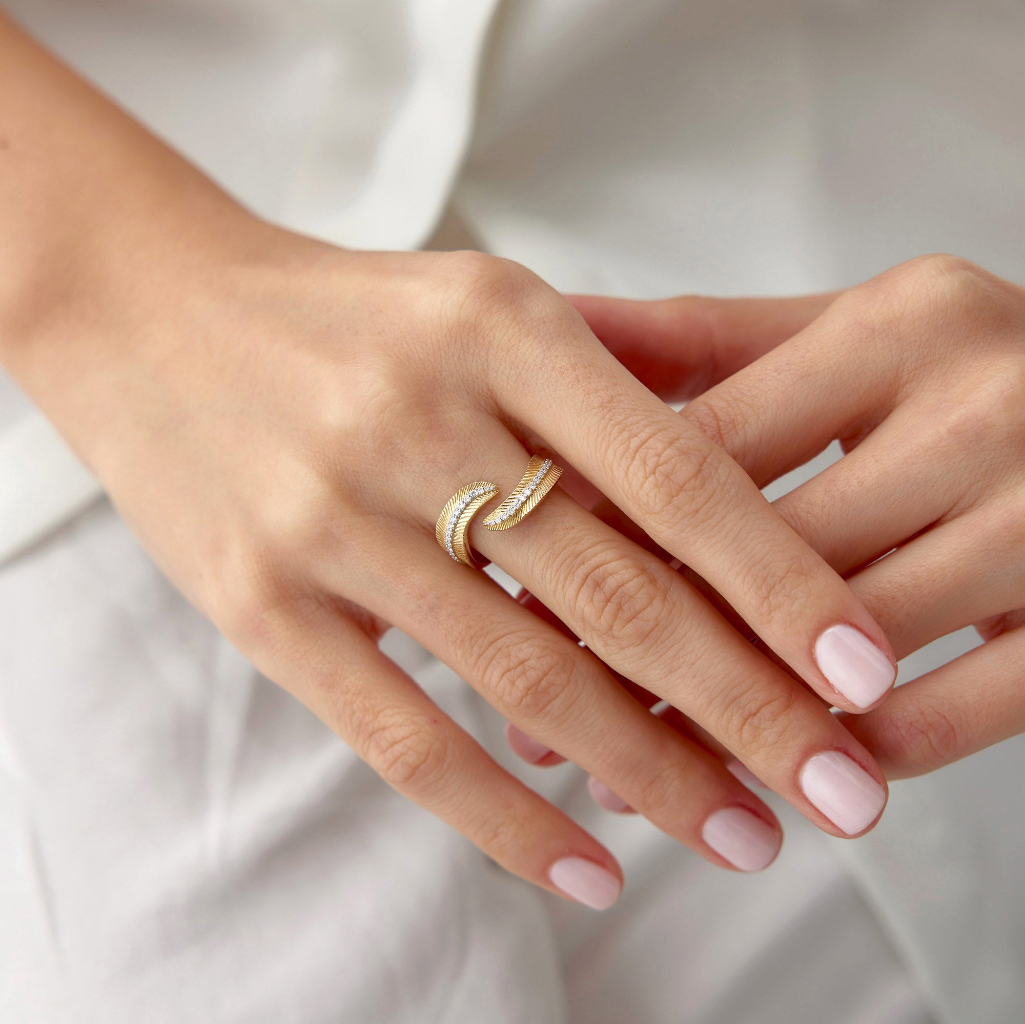 Diamond Double Leaf Ring in 14K Gold