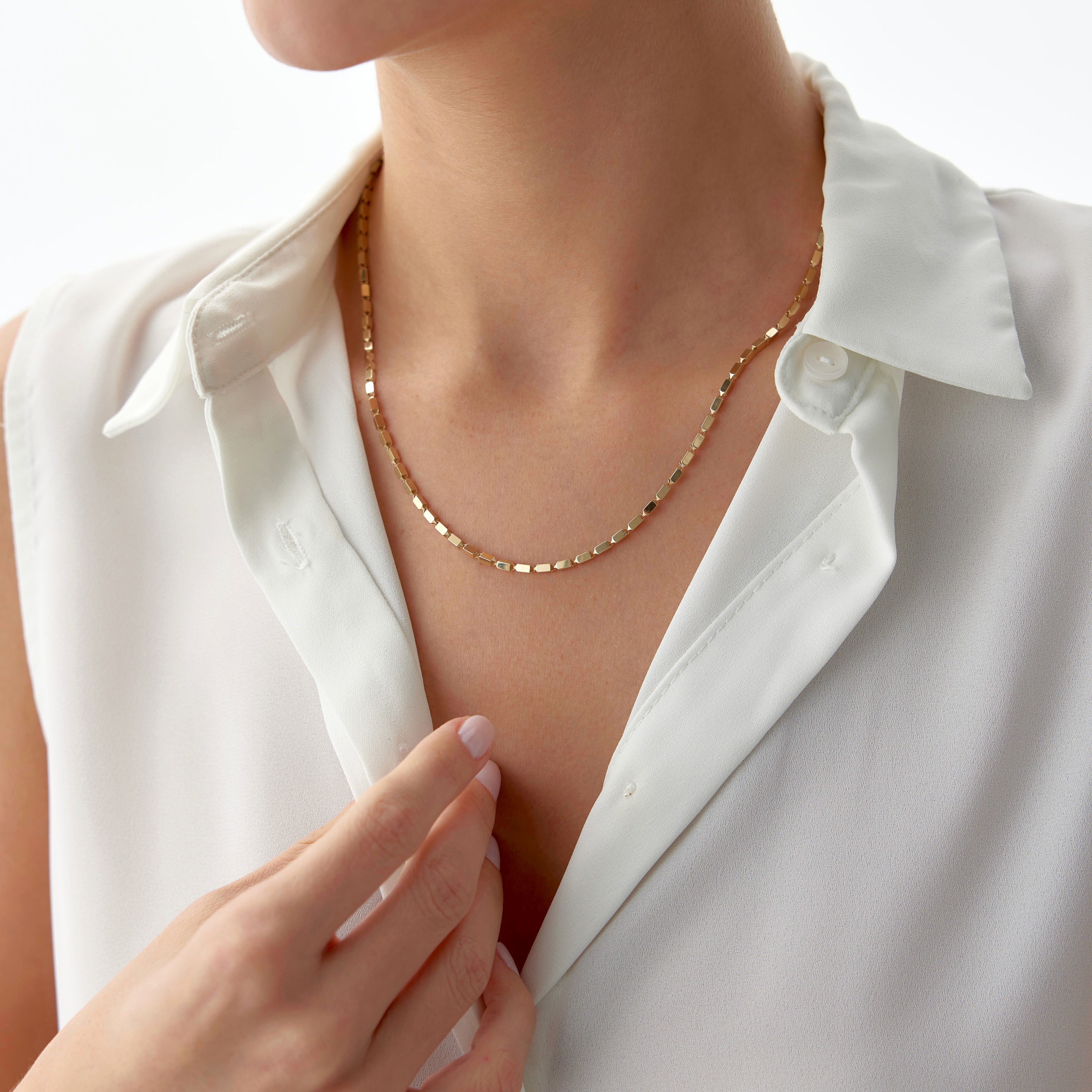 Rectangle Glitter Chain Necklace