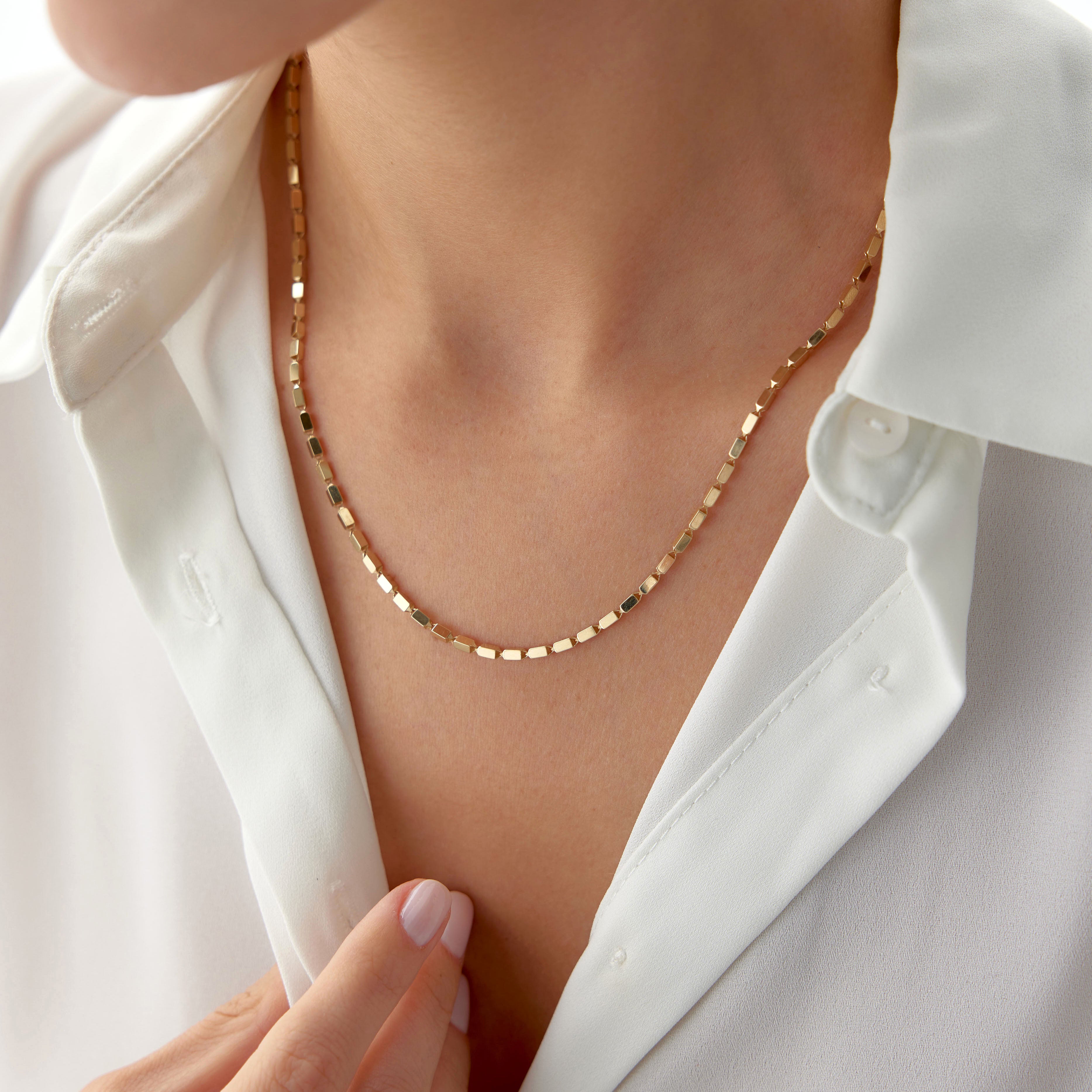 Rectangle Glitter Chain Necklace