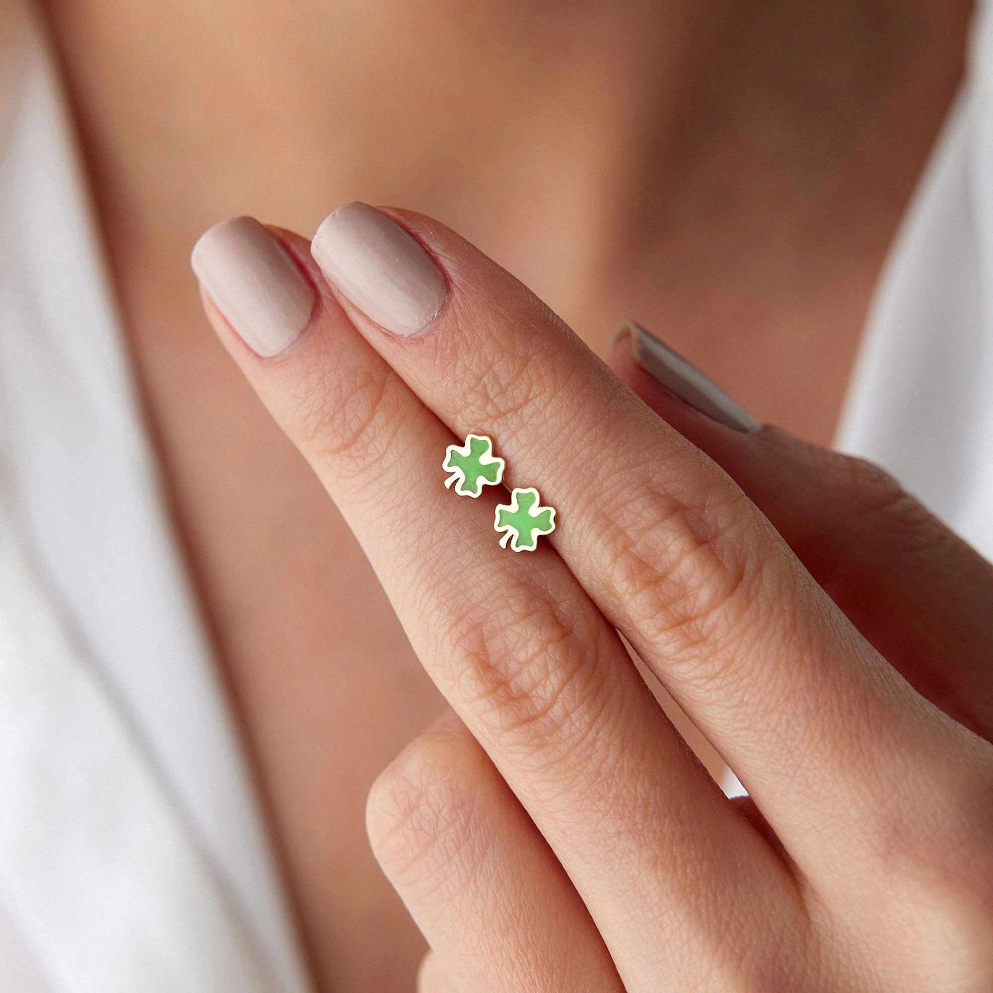 Green Clover Stud Earrings in 14K Gold