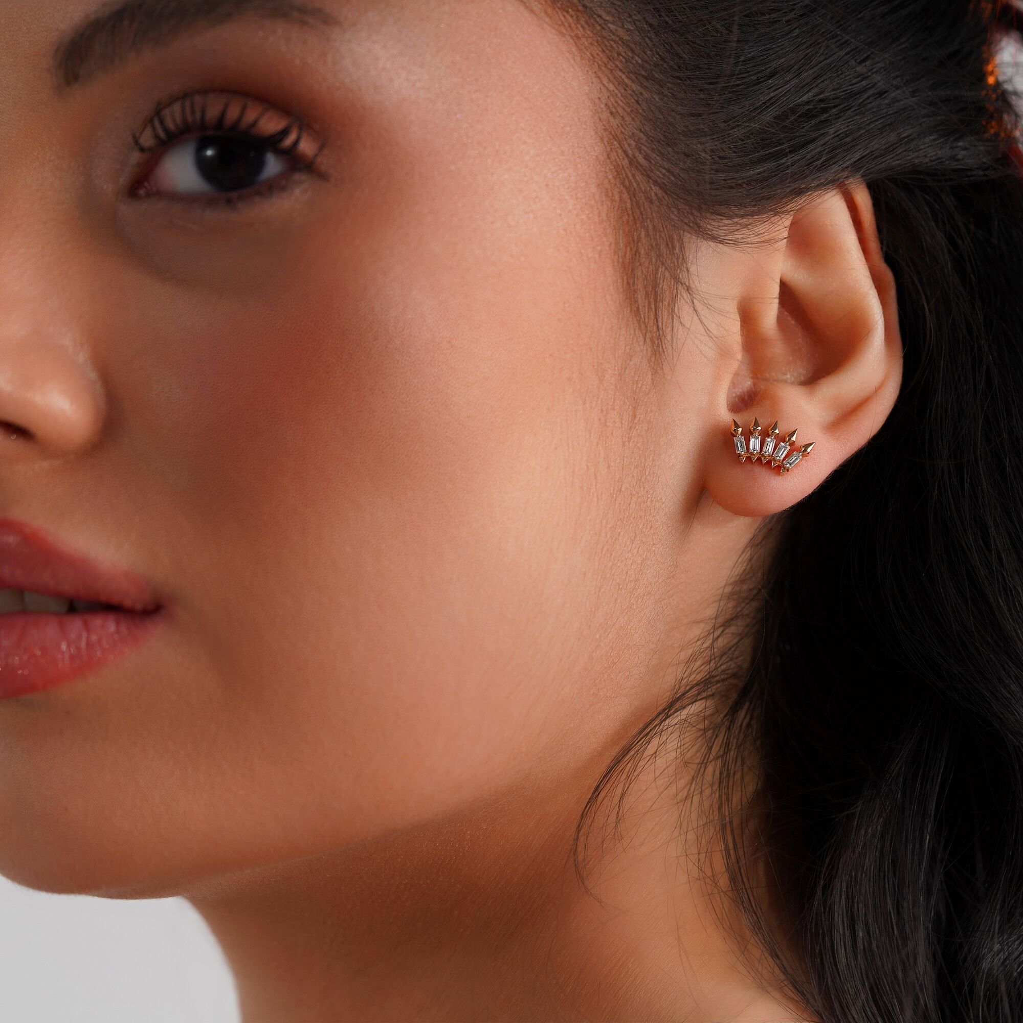 Single Diamond Spike Stud in 14K Gold