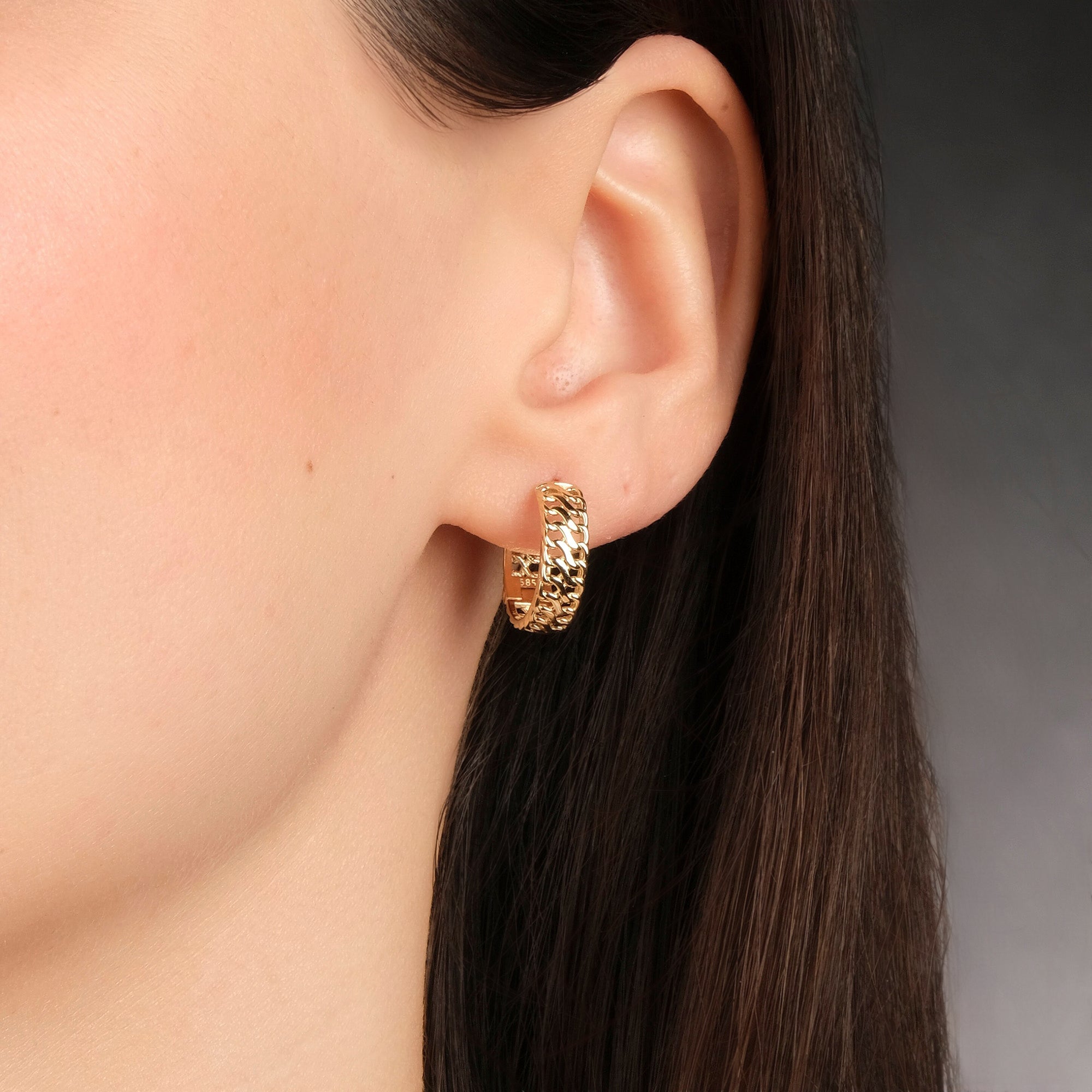 Chain Hoops in 14K Gold