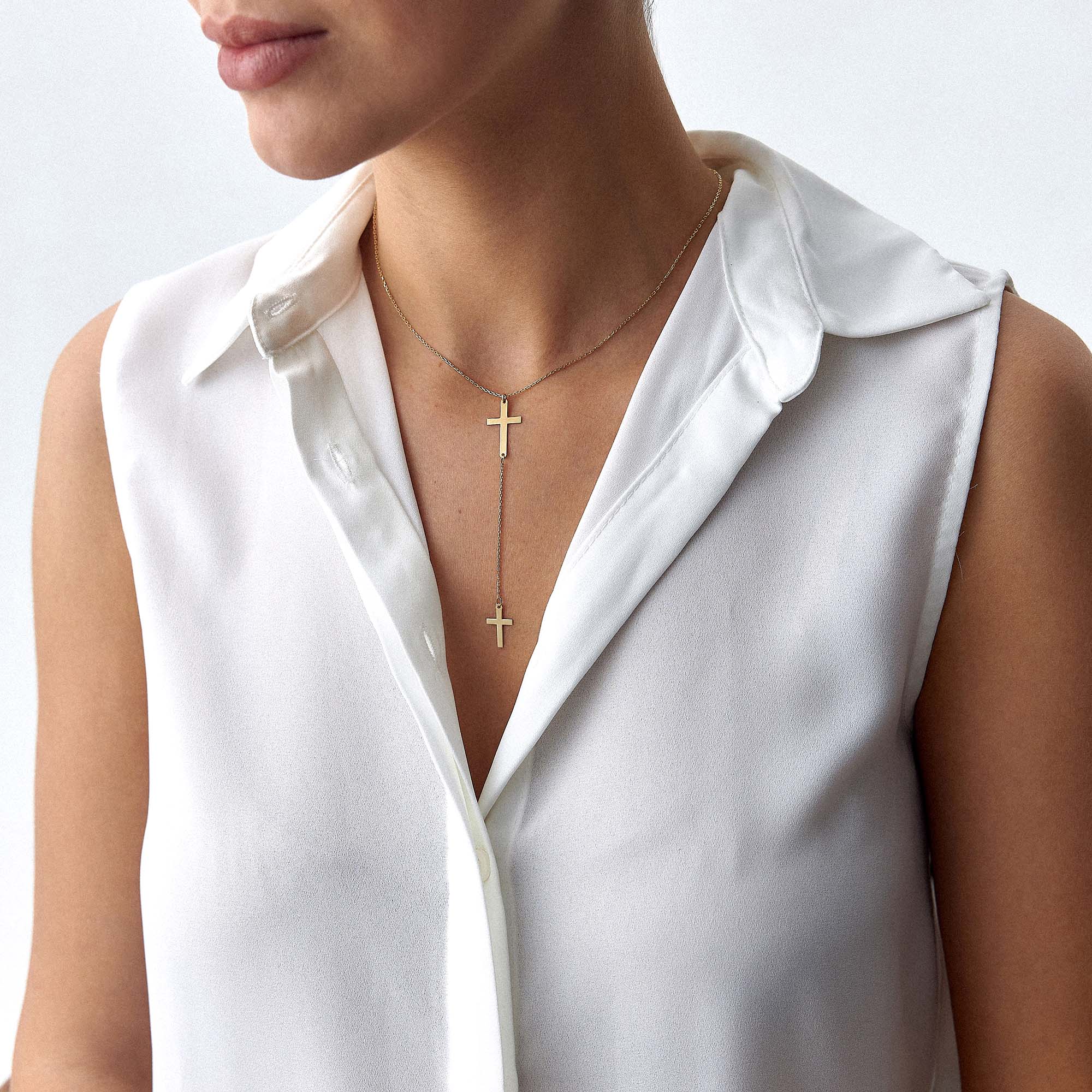 Lariat Cross Necklace in 14K Gold