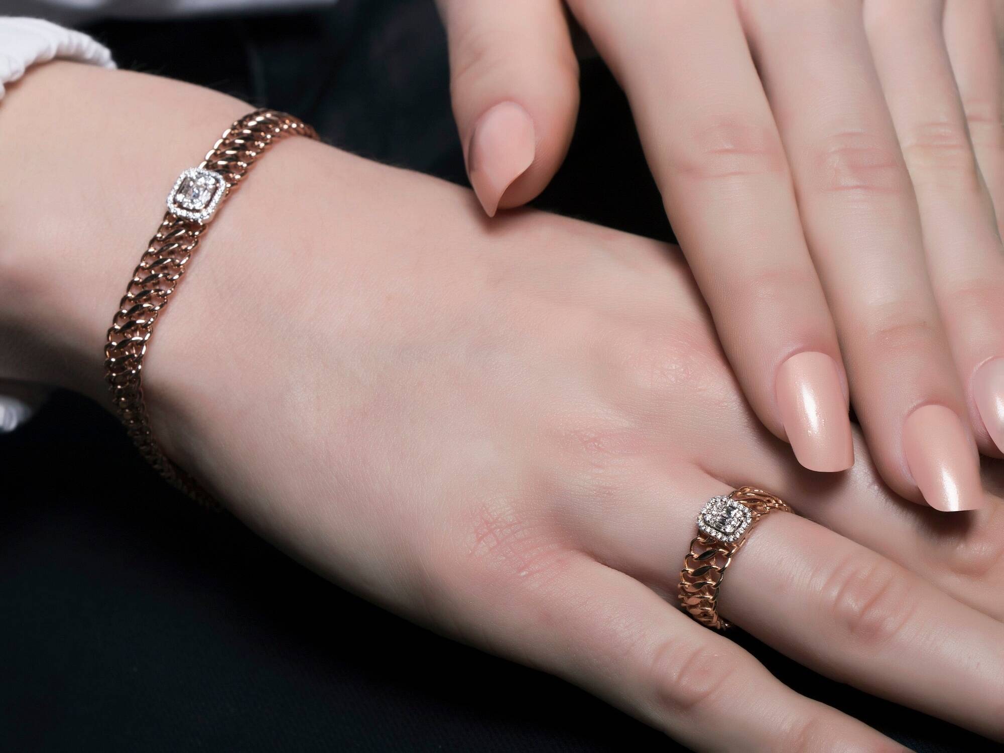 Diamond Chain Bracelet in 14K Gold