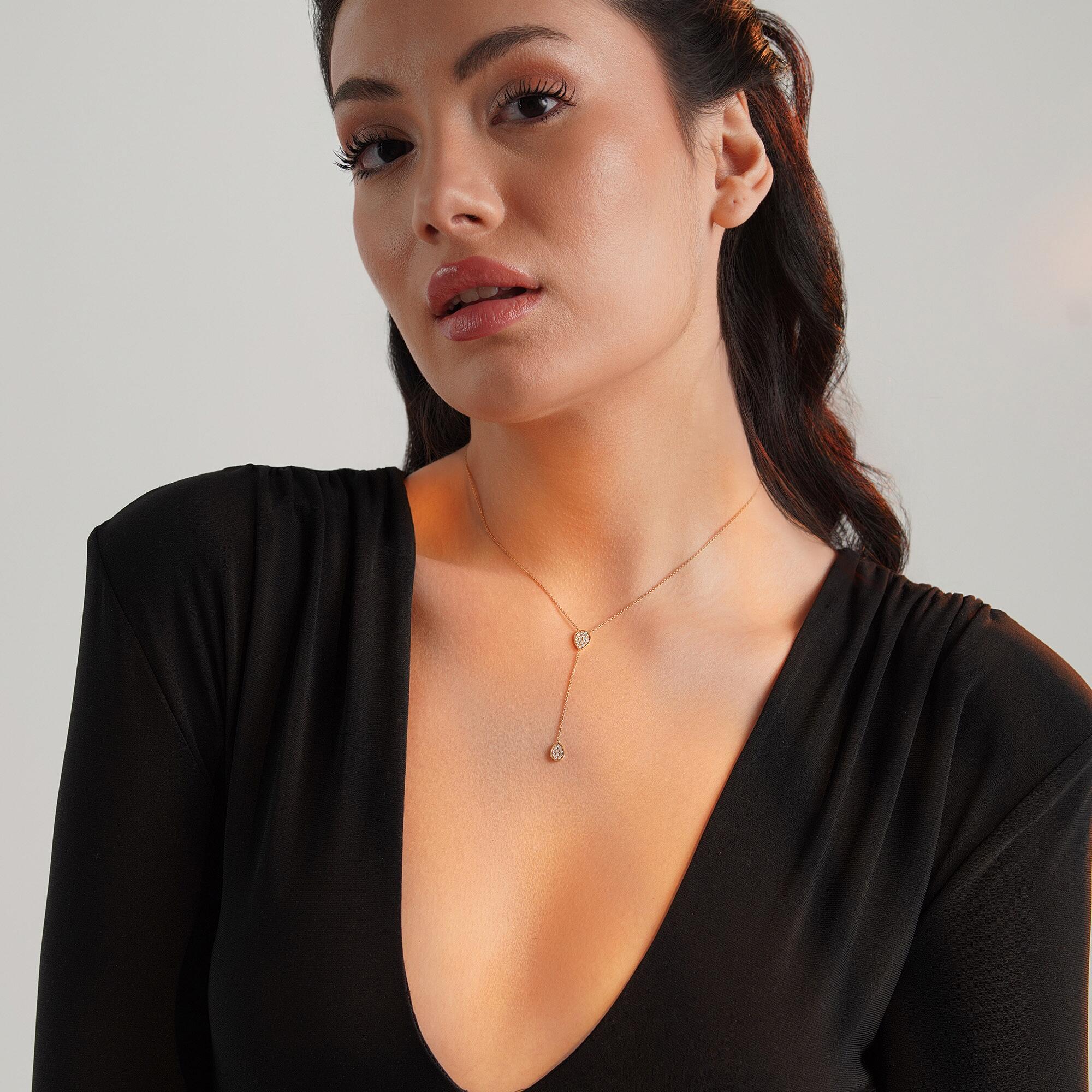 Diamond Raindrop Lariat Necklace in 18K Gold