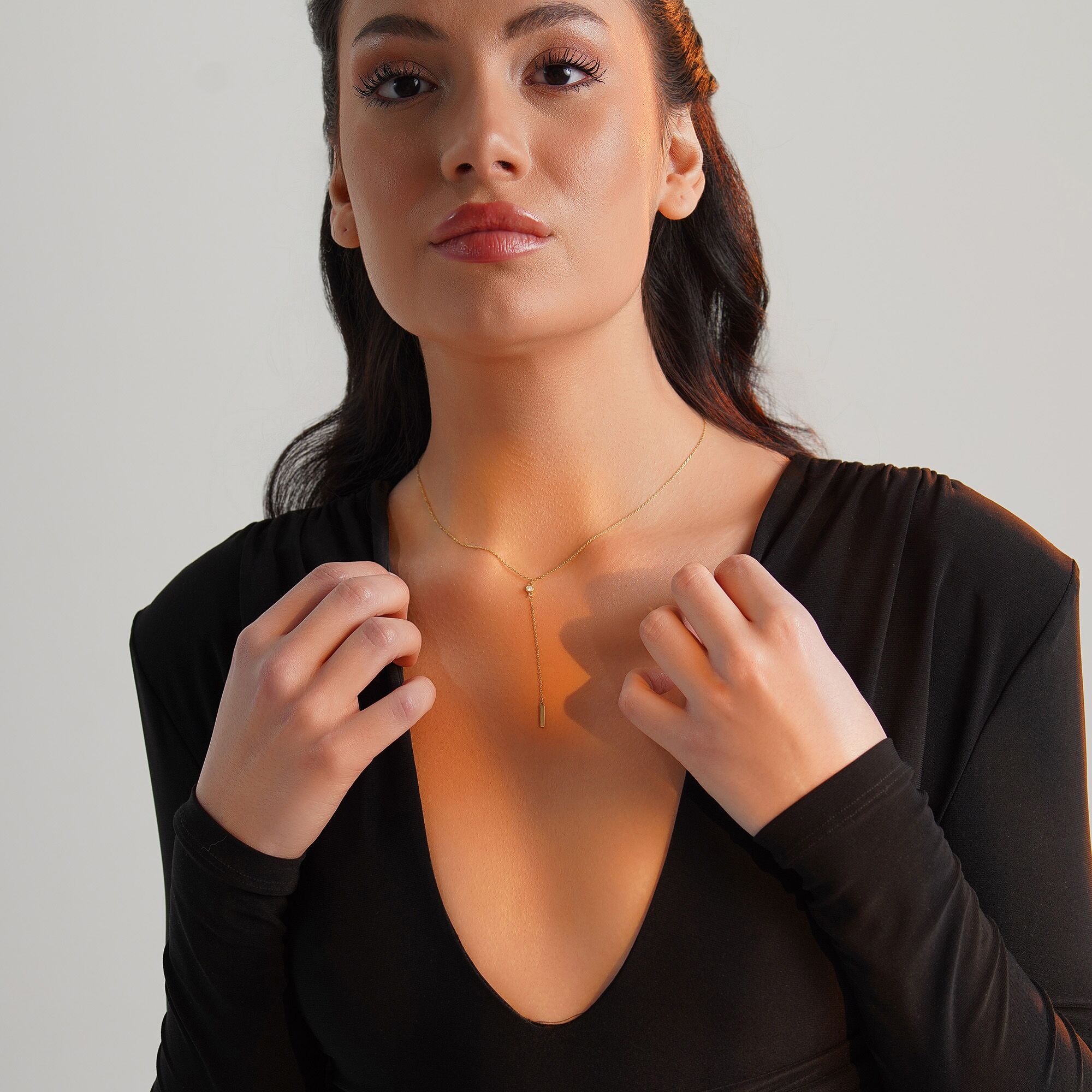 Minimal Diamond Lariat Necklace in 14K Gold