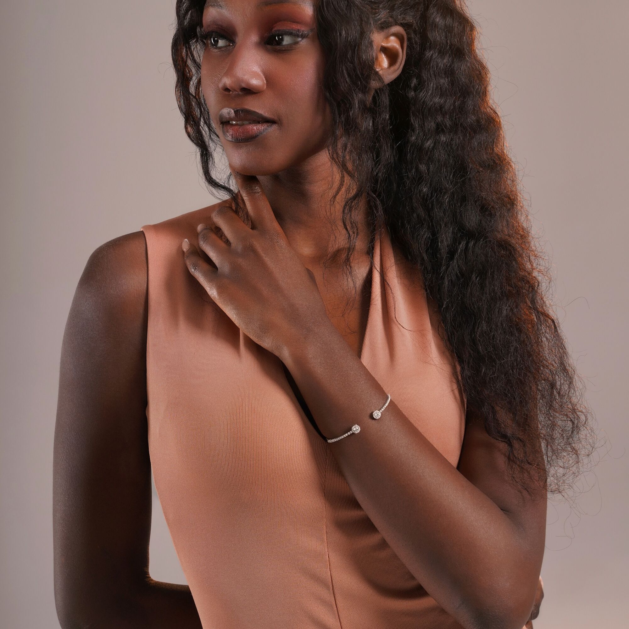 Round Cut Open Diamond Bangle