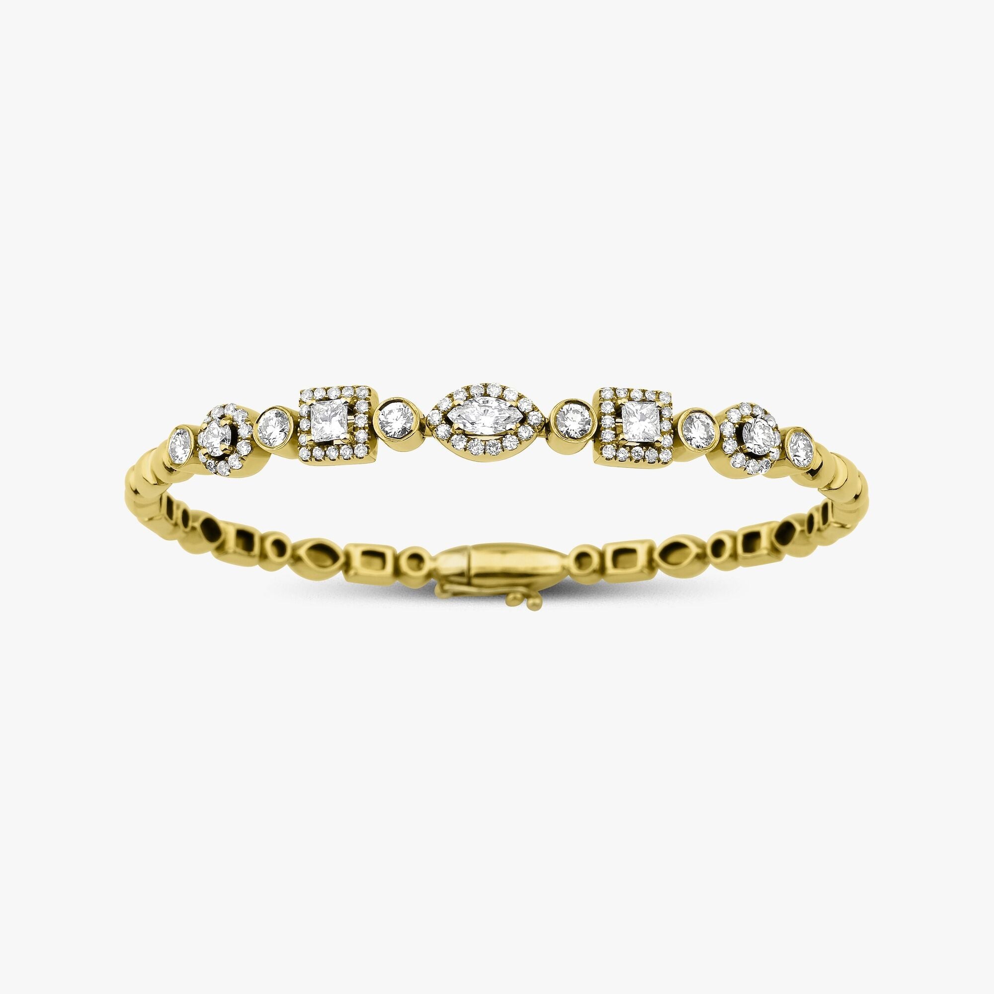 Eternal Diamond Bangle in 18K Gold