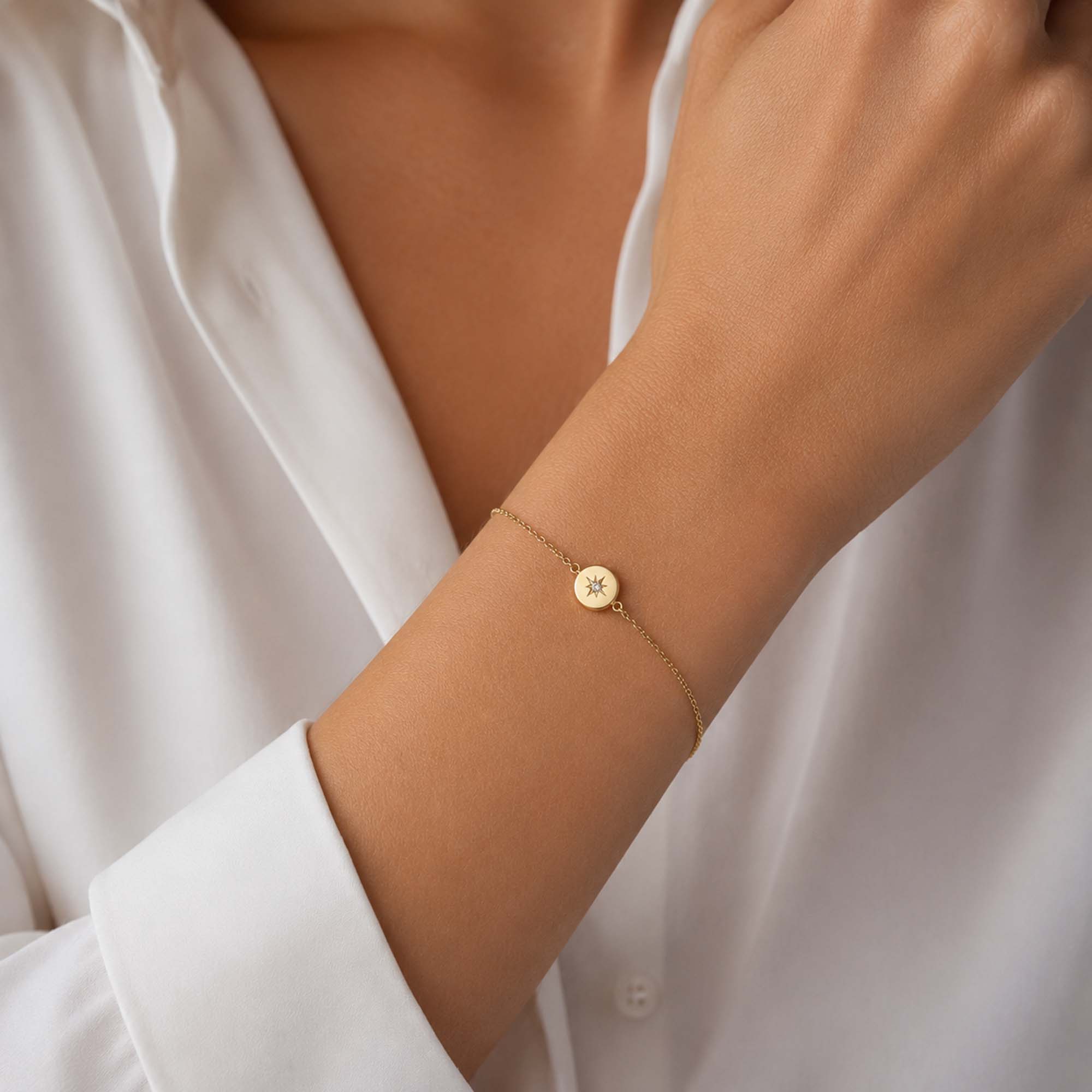 Mini Diamond North Star Bracelet in 14K Gold