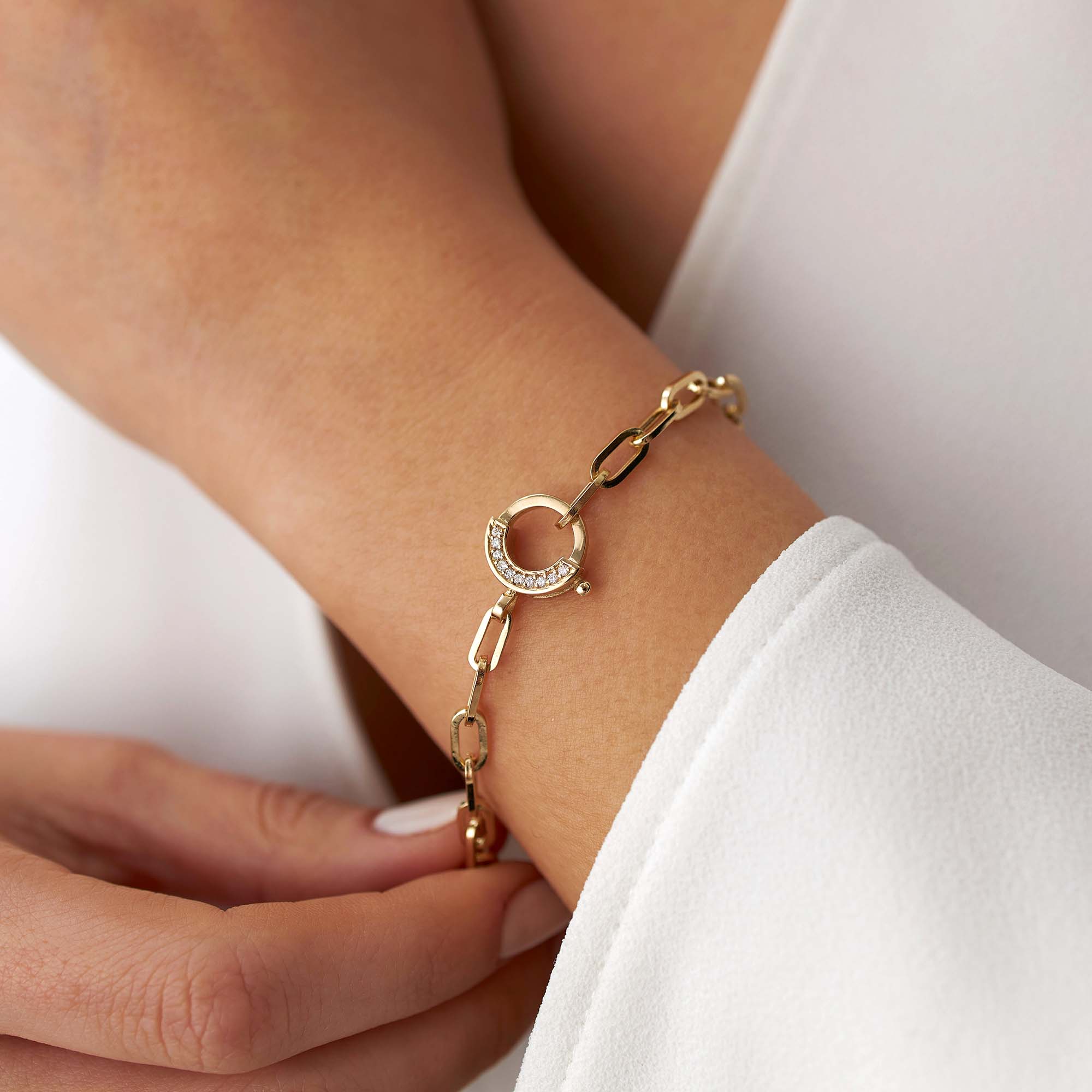 Diamond Lock Bracelet in 14K Gold