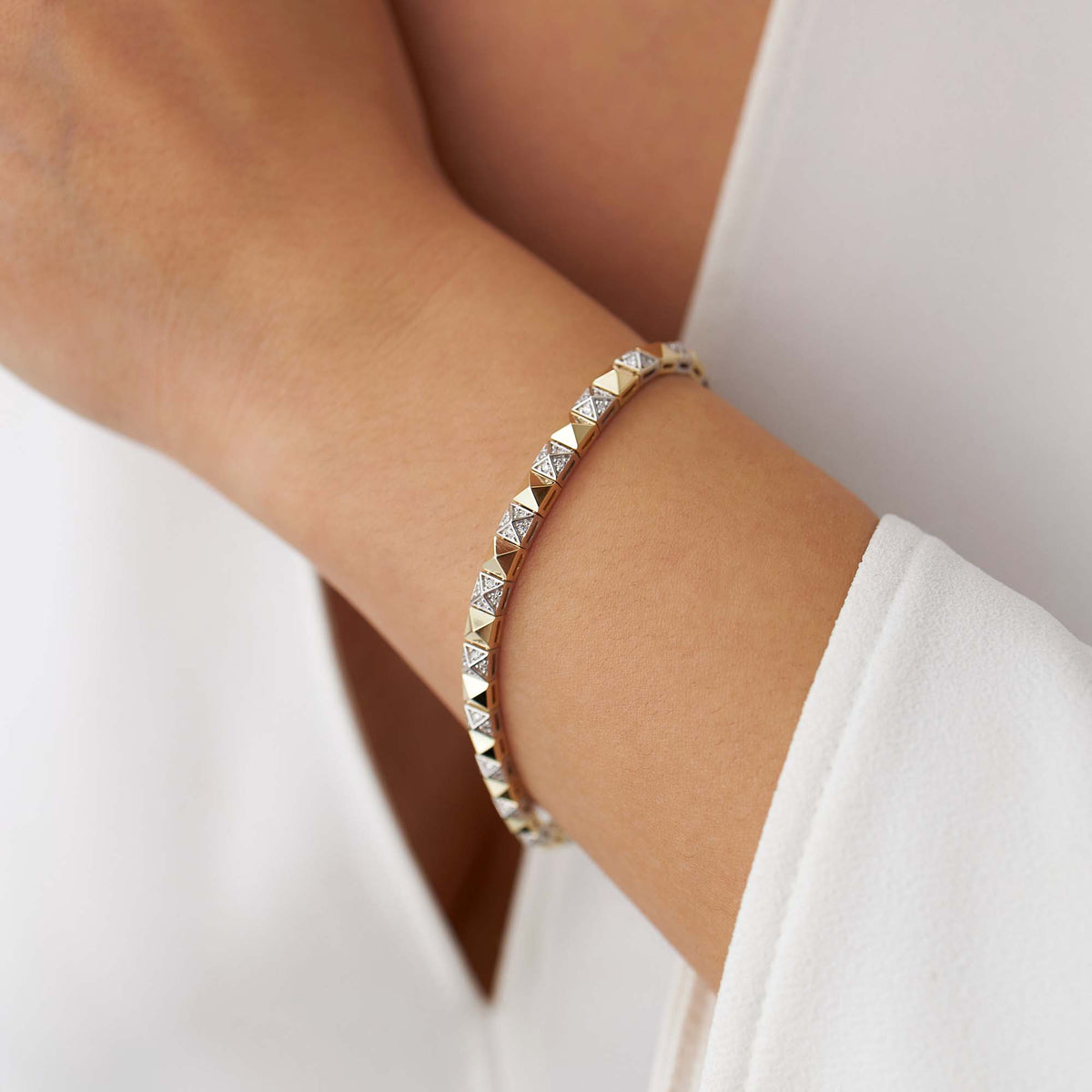 Diamond Spike Tennis Bracelet in 14K Gold
