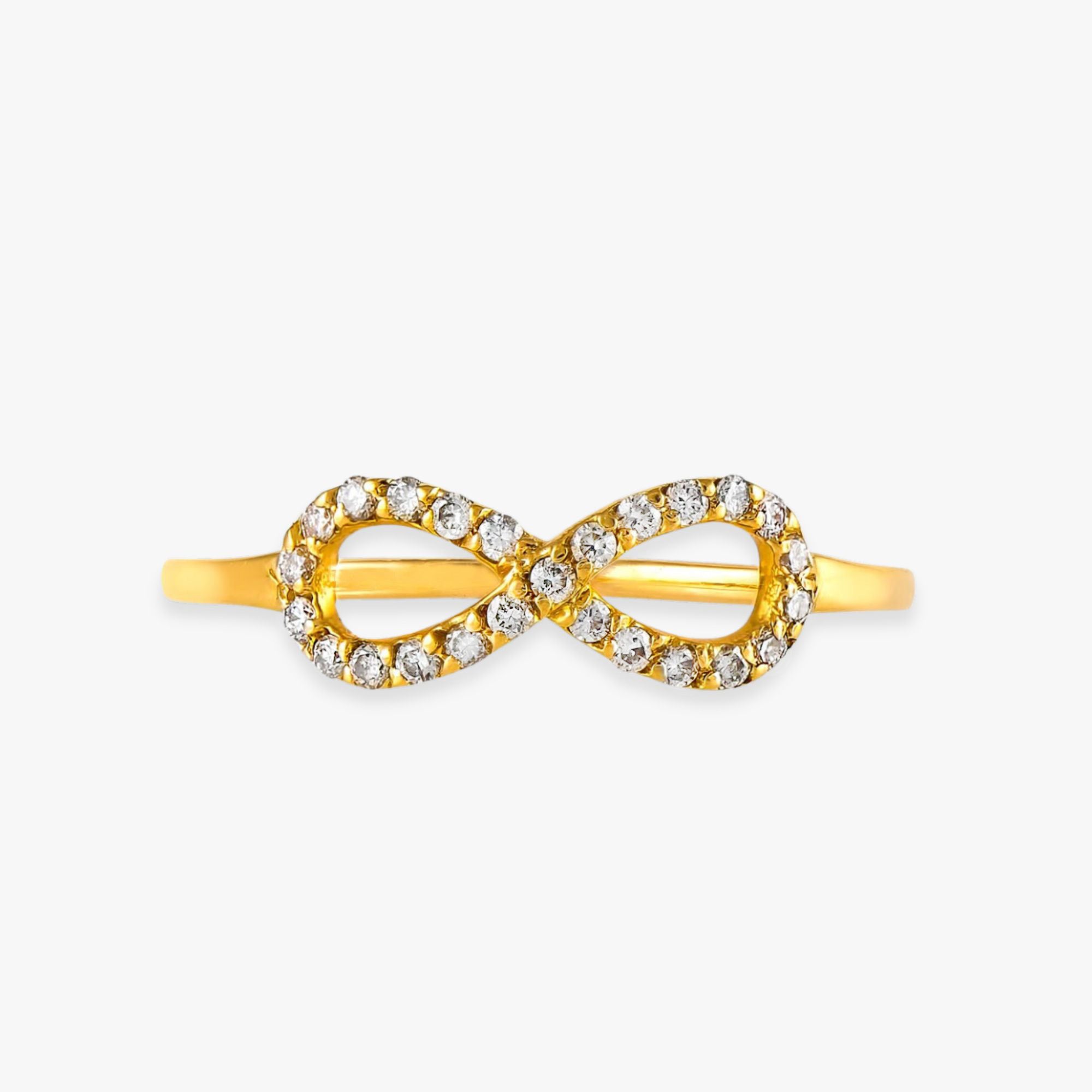 Diamond Infinity Ring in 18K Gold