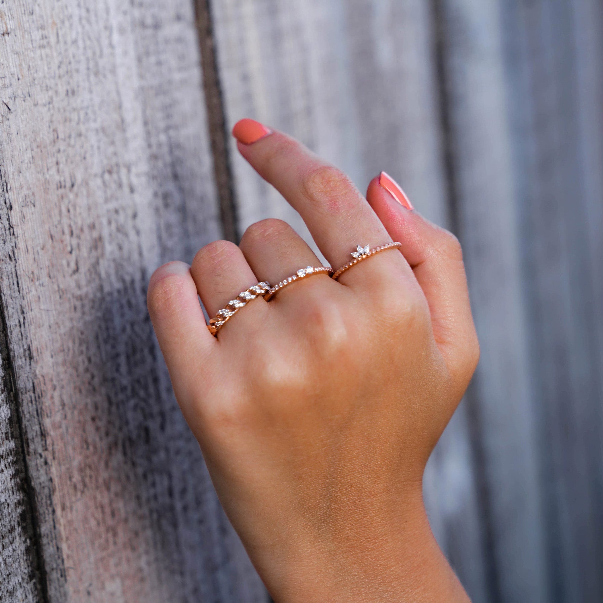 Mini Diamond Chain Ring in 18K Gold