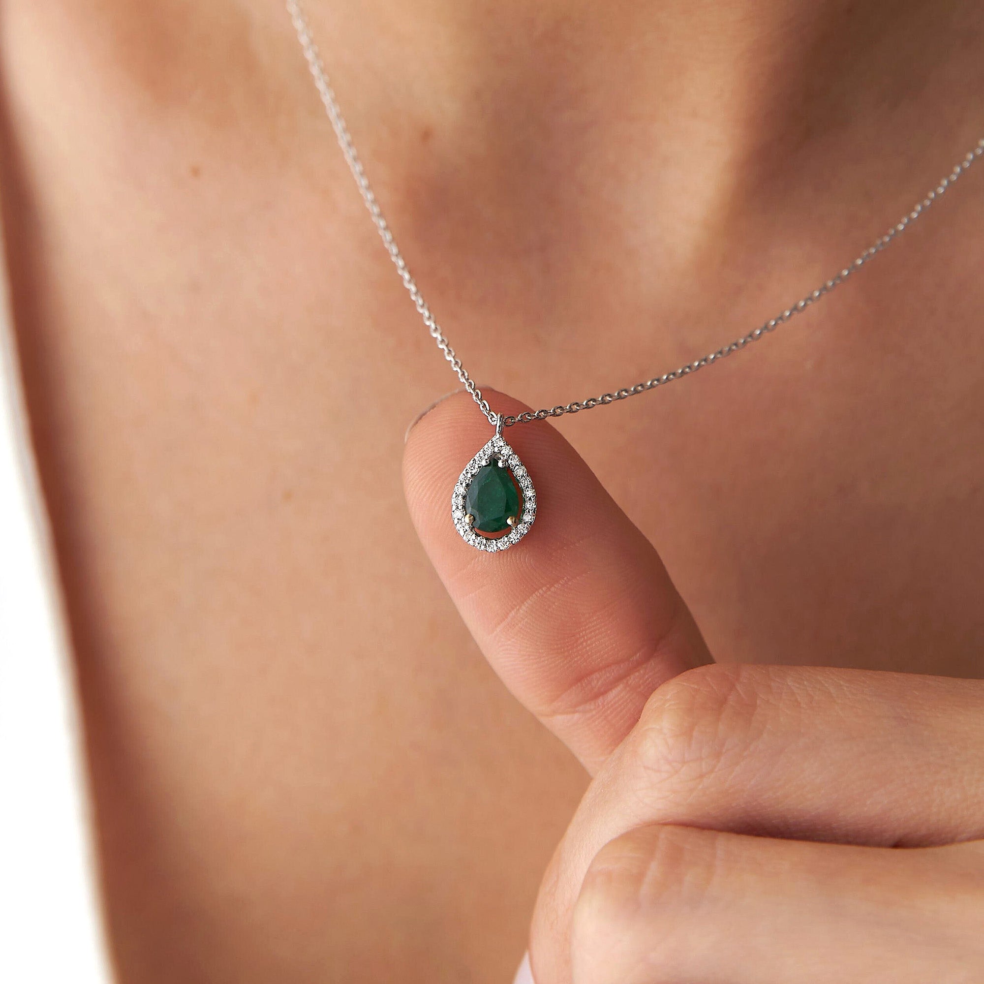 Emerald and Diamond Necklace in 14K Gold / Green Drop