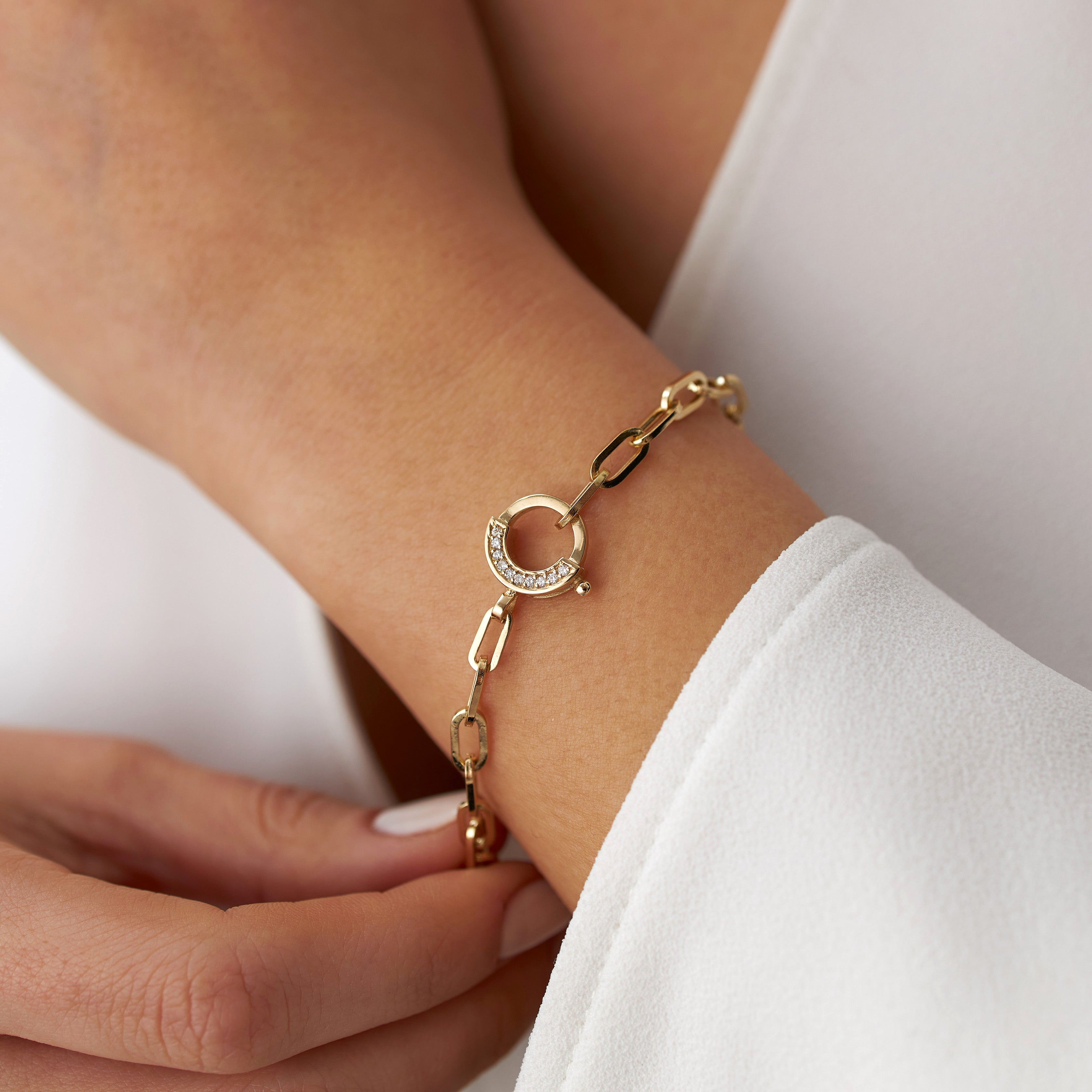 Paperclip Chain Diamond Lock Bracelet in 14K Gold