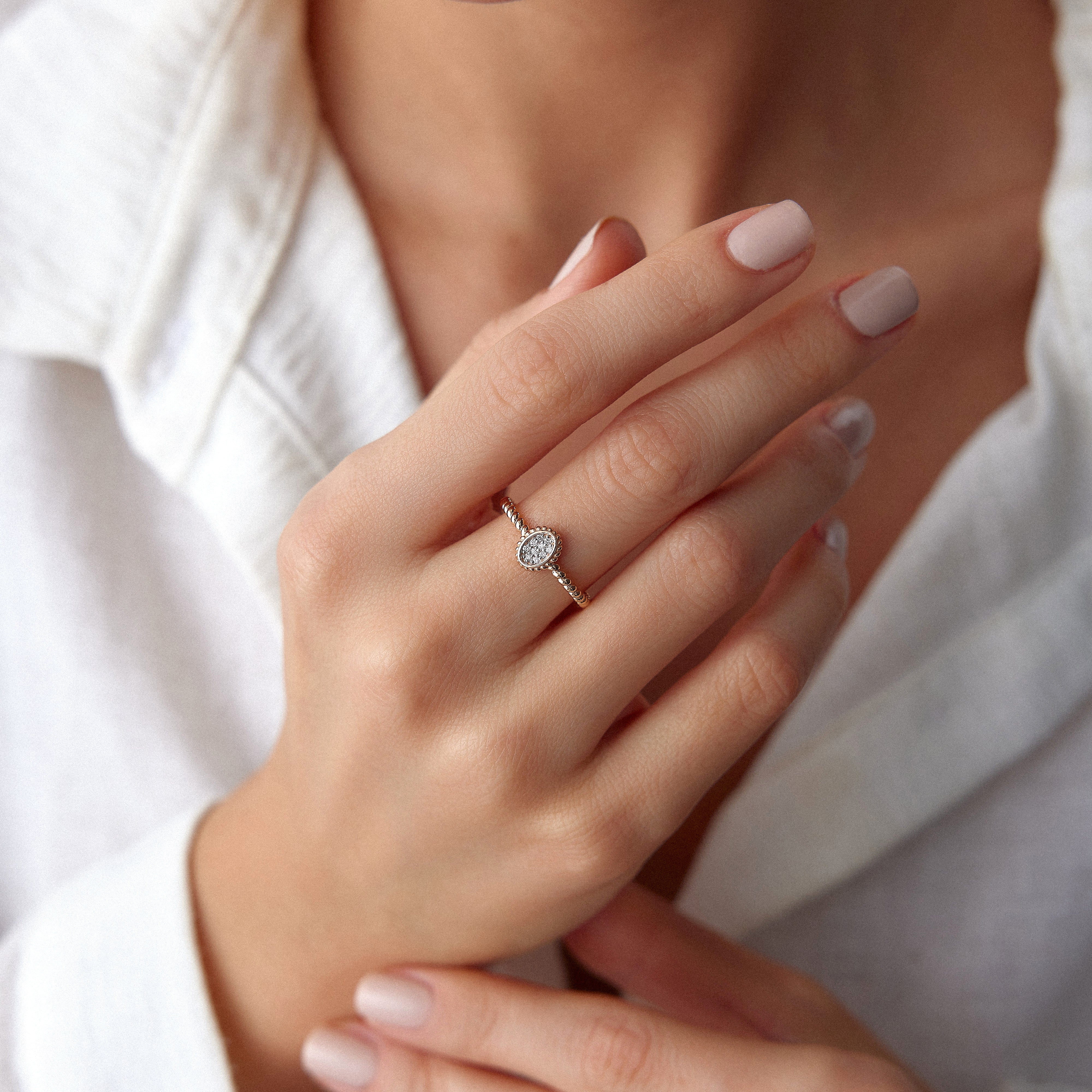 Diamond Mini Oval Ring in 14K Gold