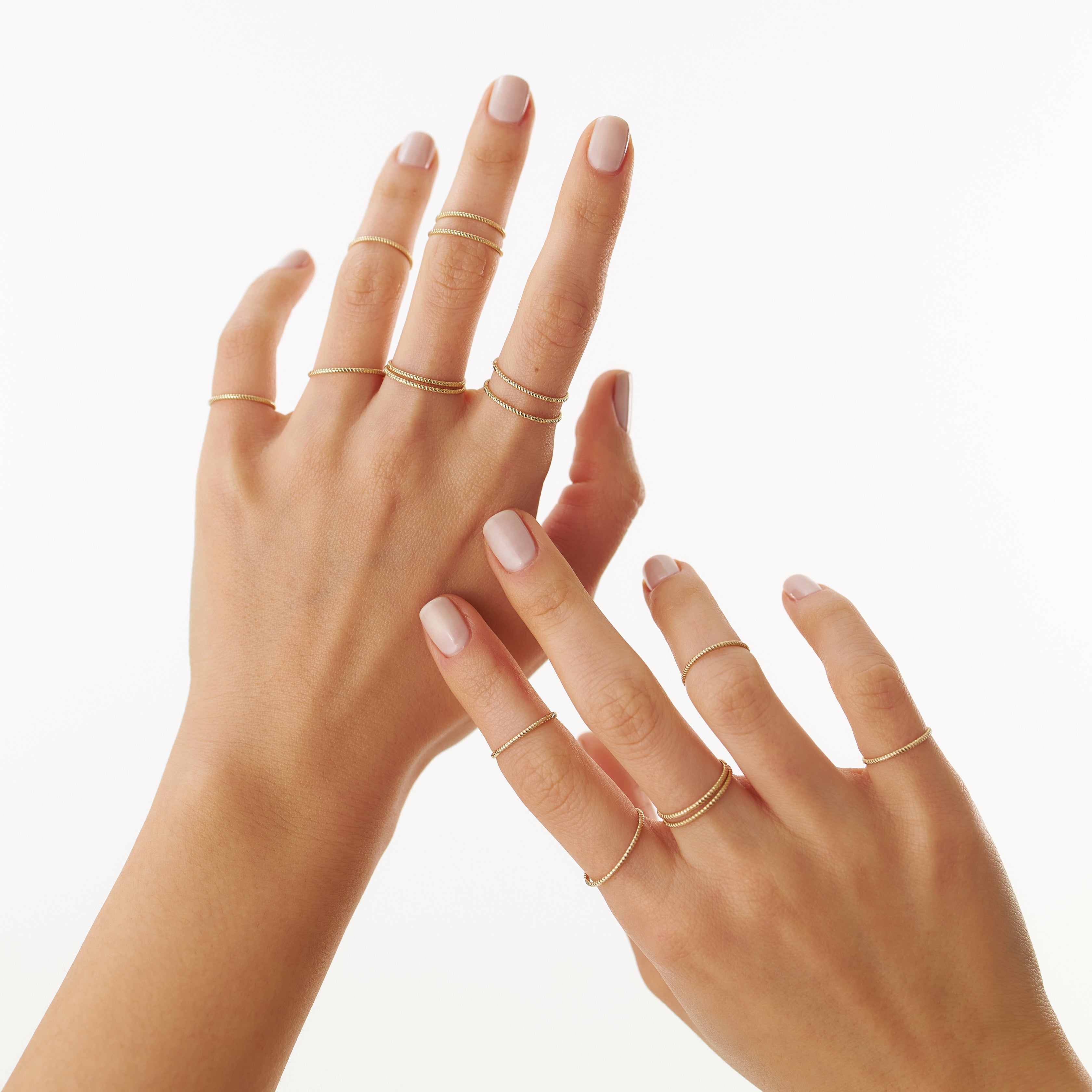 Thin Twist Ring 14K Gold