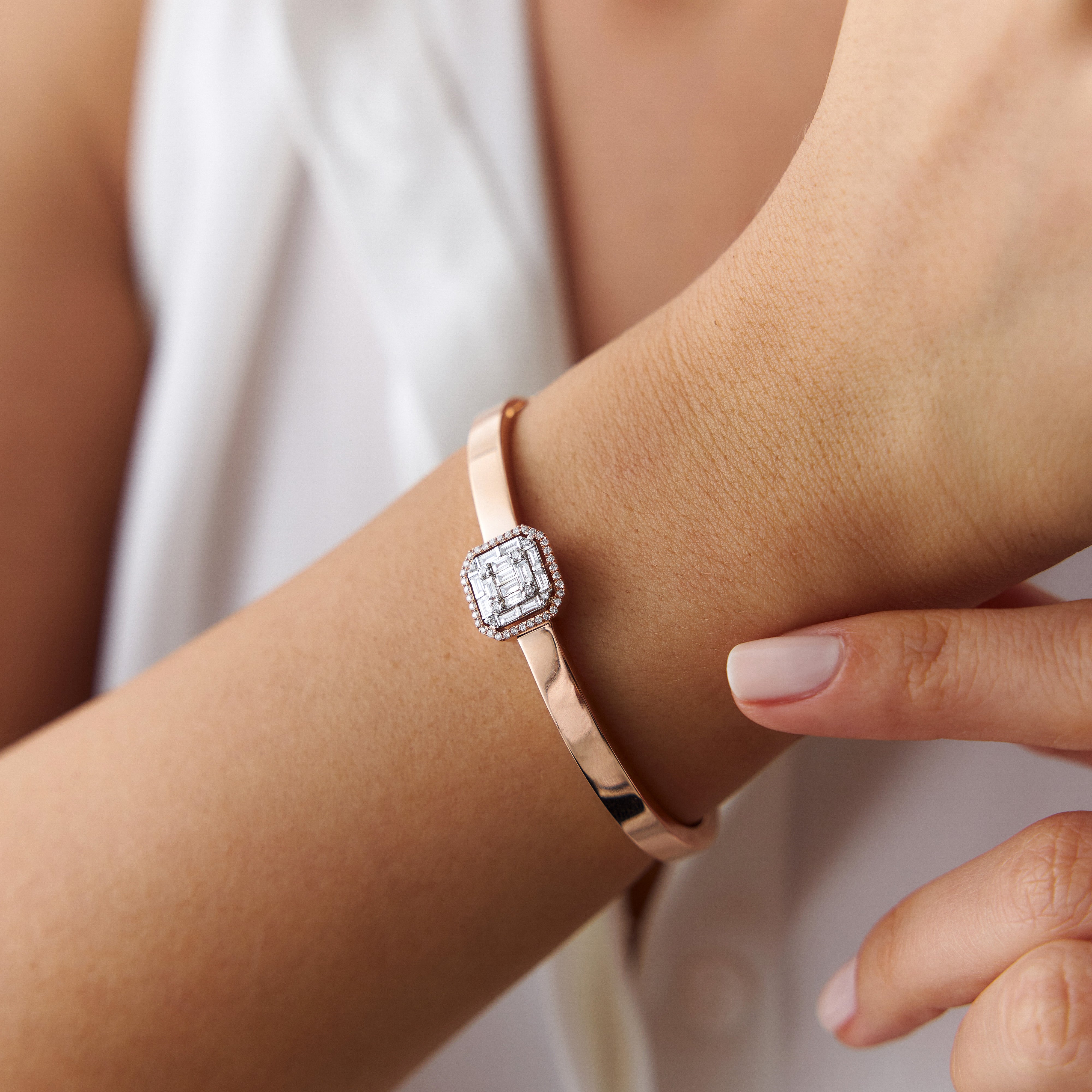 Modern Baguette Diamond Bangle in 14K Gold