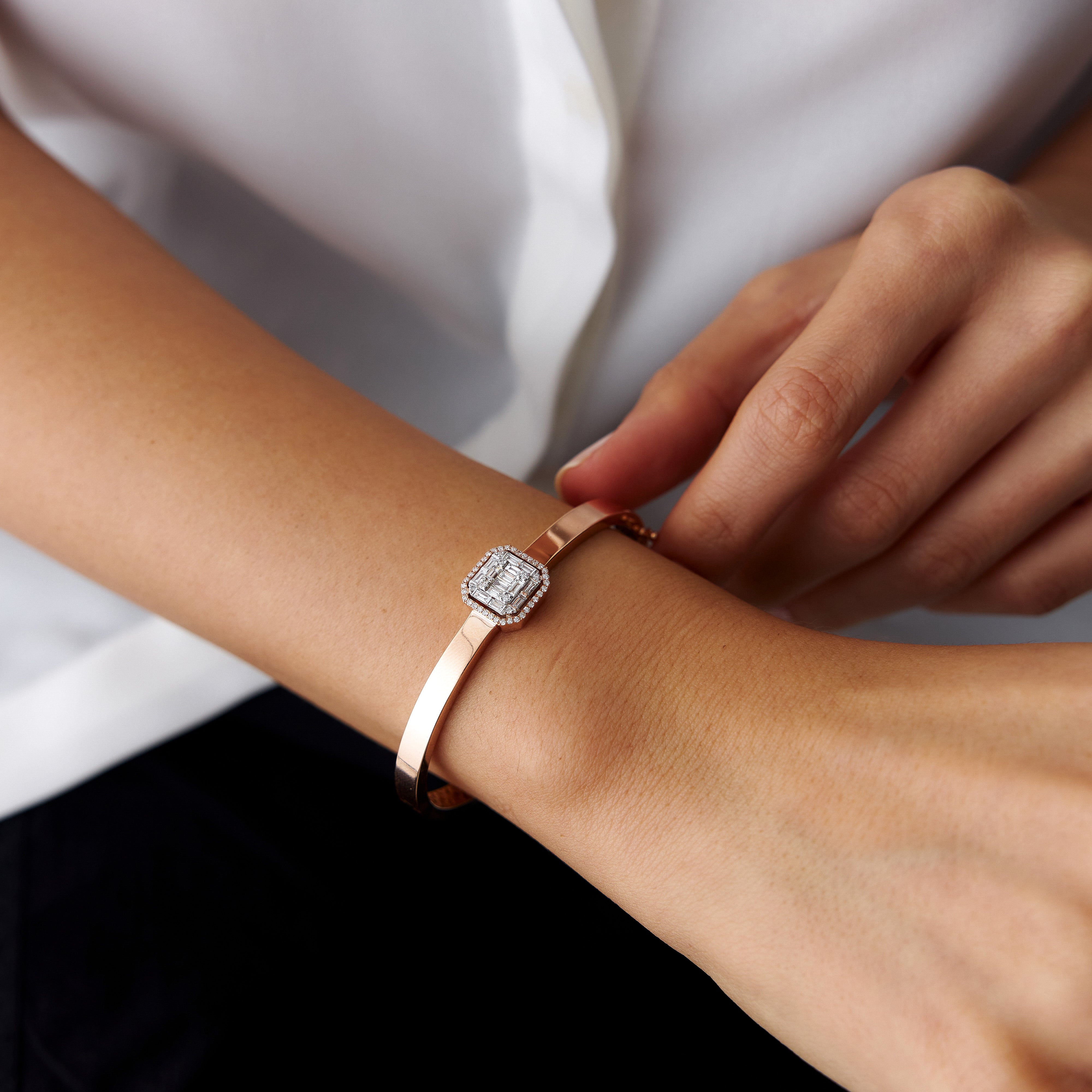 Modern Baguette Diamond Bangle in 14K Gold