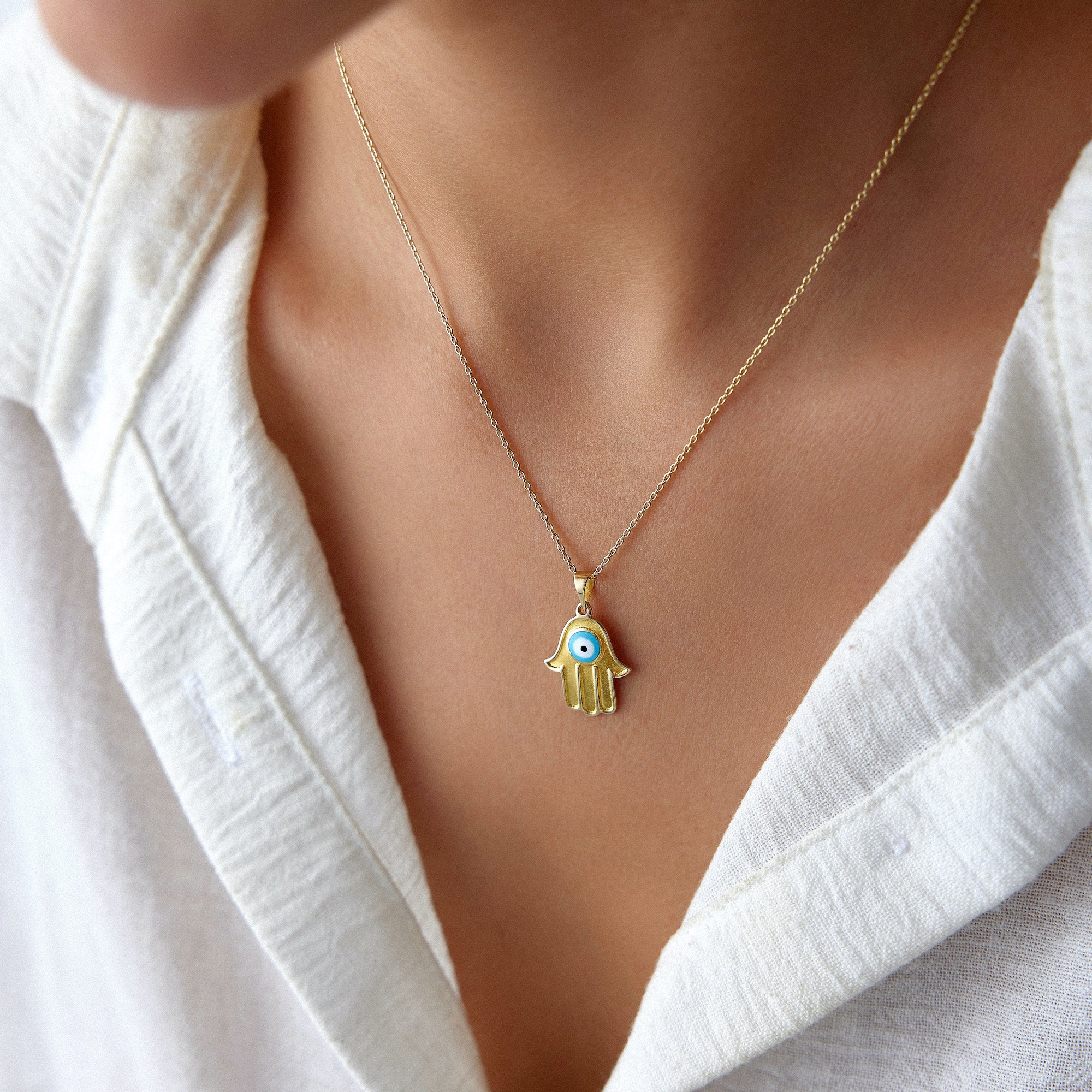Large Vintage Hamsa Pendant in 14K Gold