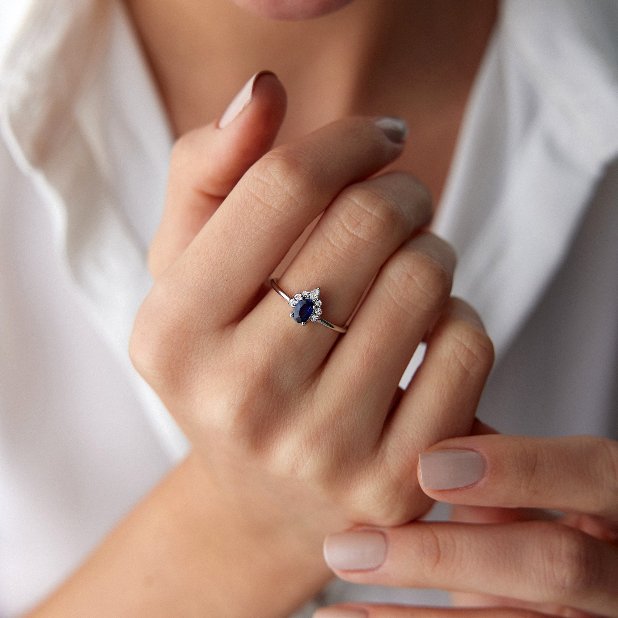Oval Blue Sapphire and Diamond Ring in 14K Gold