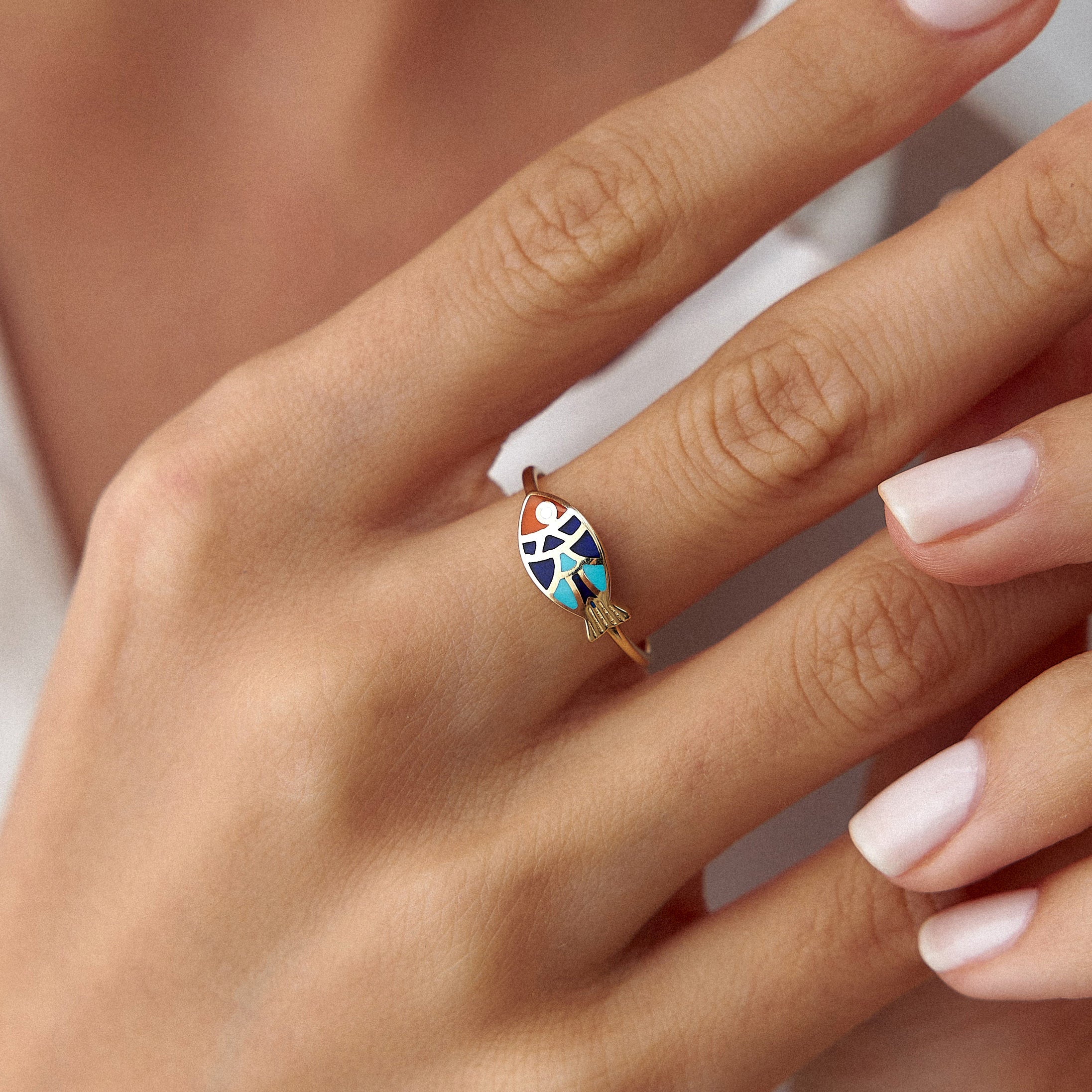 Fish Ring in 14K Gold