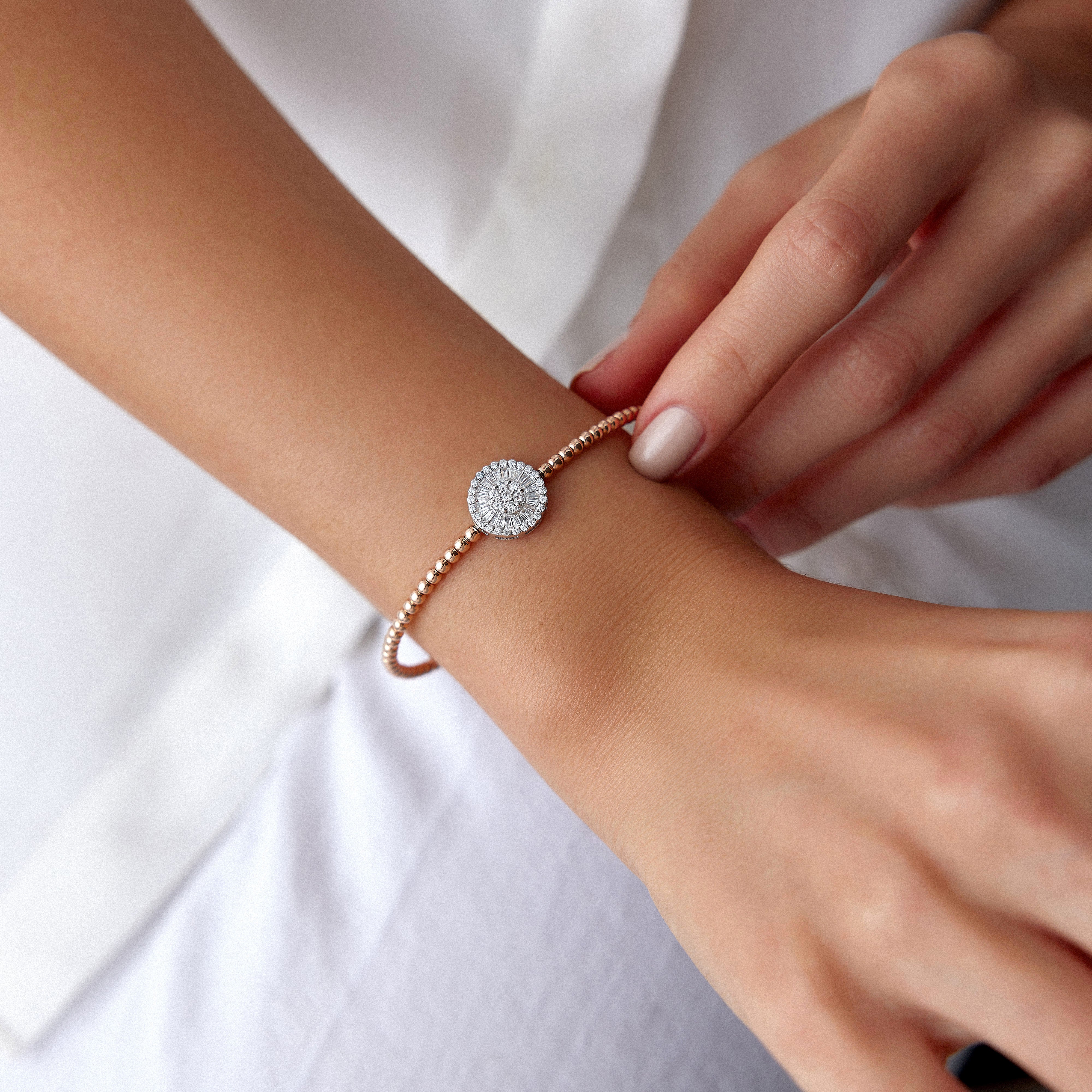 Diamond Beaded Bangle Bracelet in 14K Gold