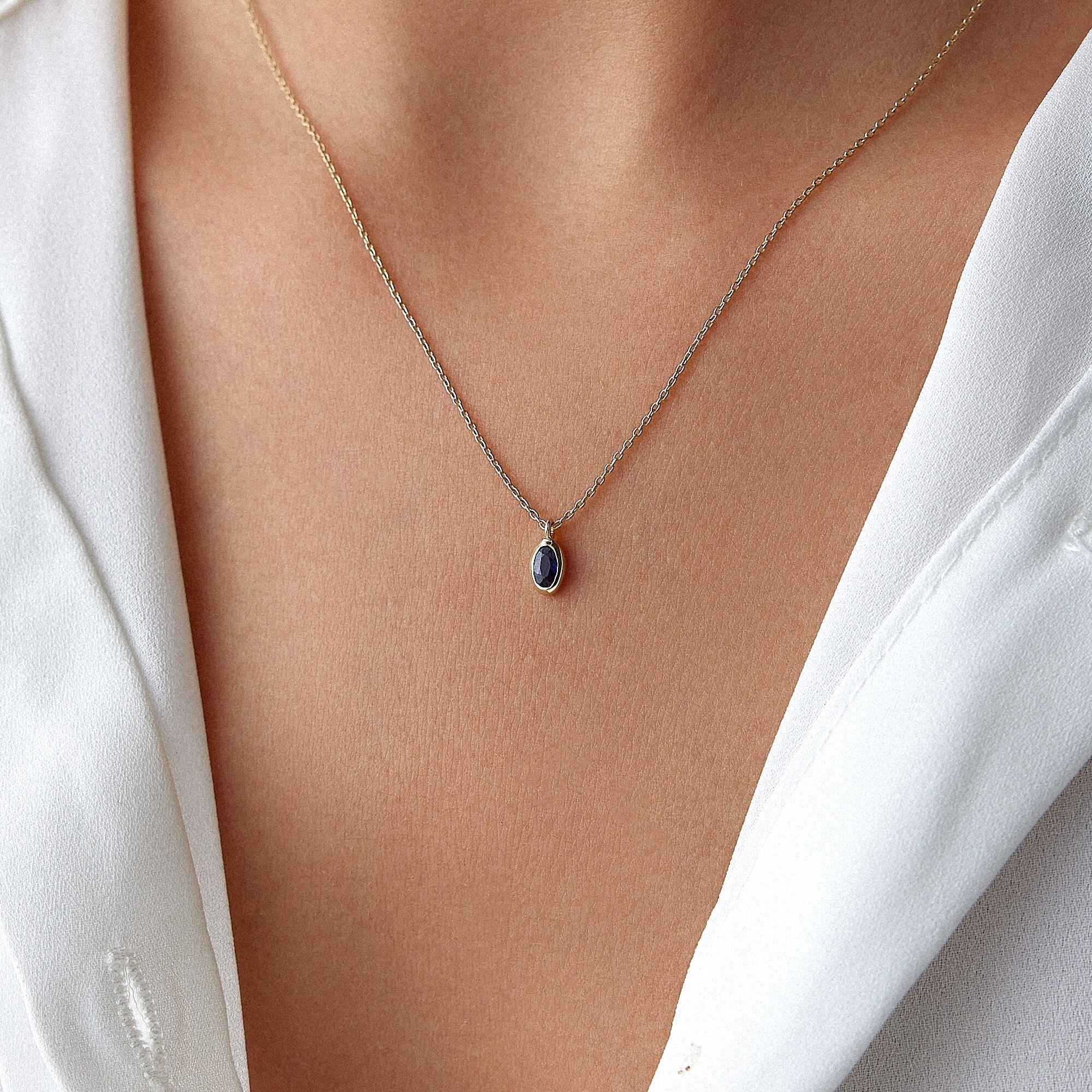 Oval Cut Blue Sapphire Solitaire Necklace