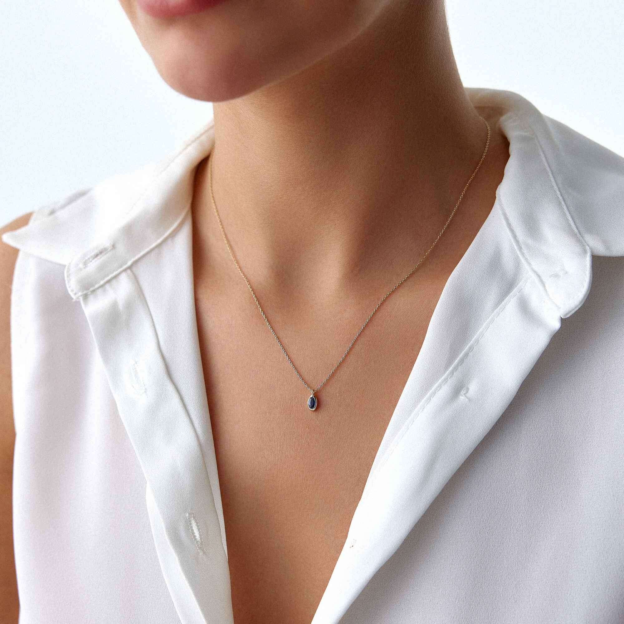 Oval Cut Blue Sapphire Solitaire Necklace