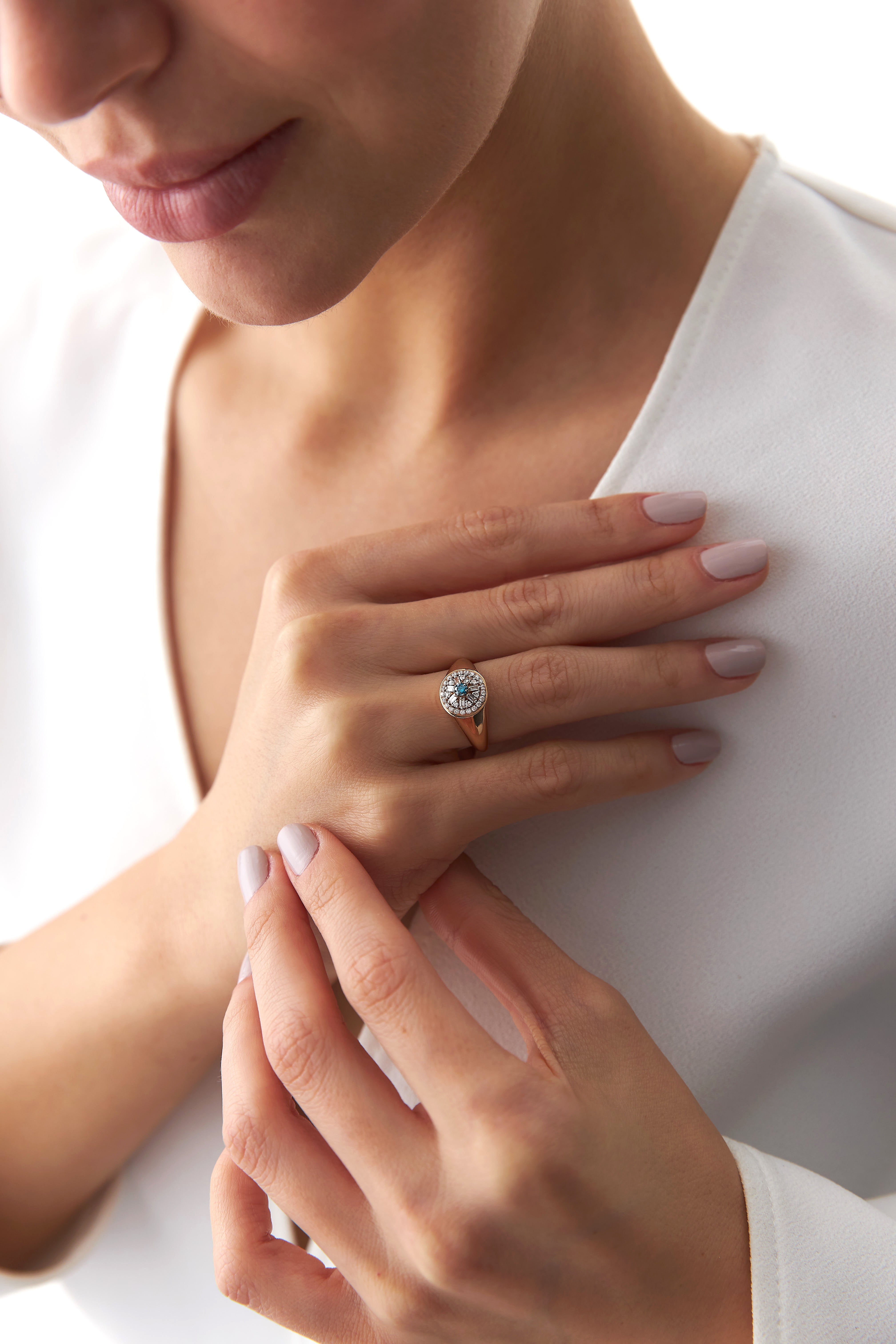Blue Diamond Ring in 14K Gold / Winter Sun