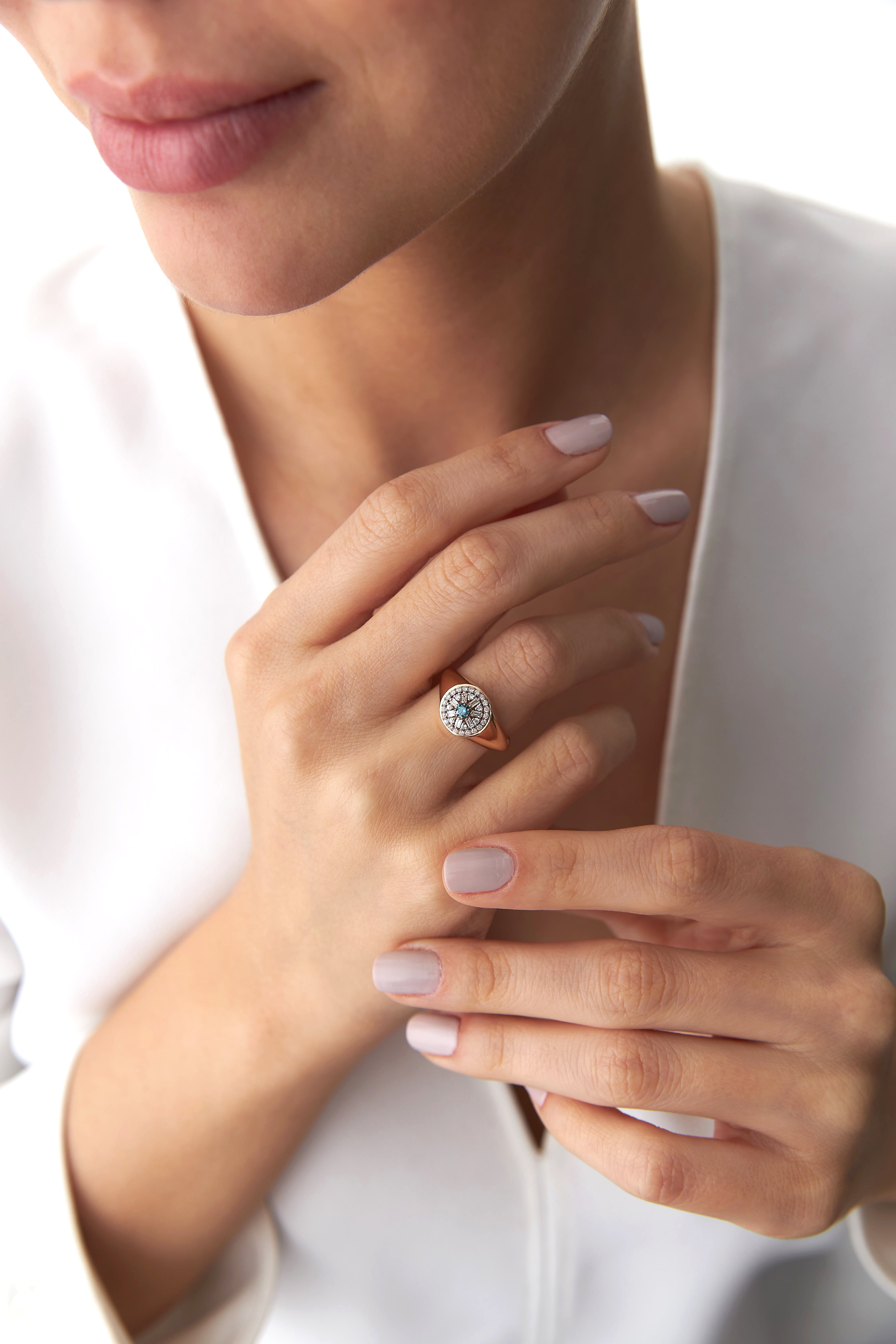 Blue Diamond Ring in 14K Gold / Winter Sun