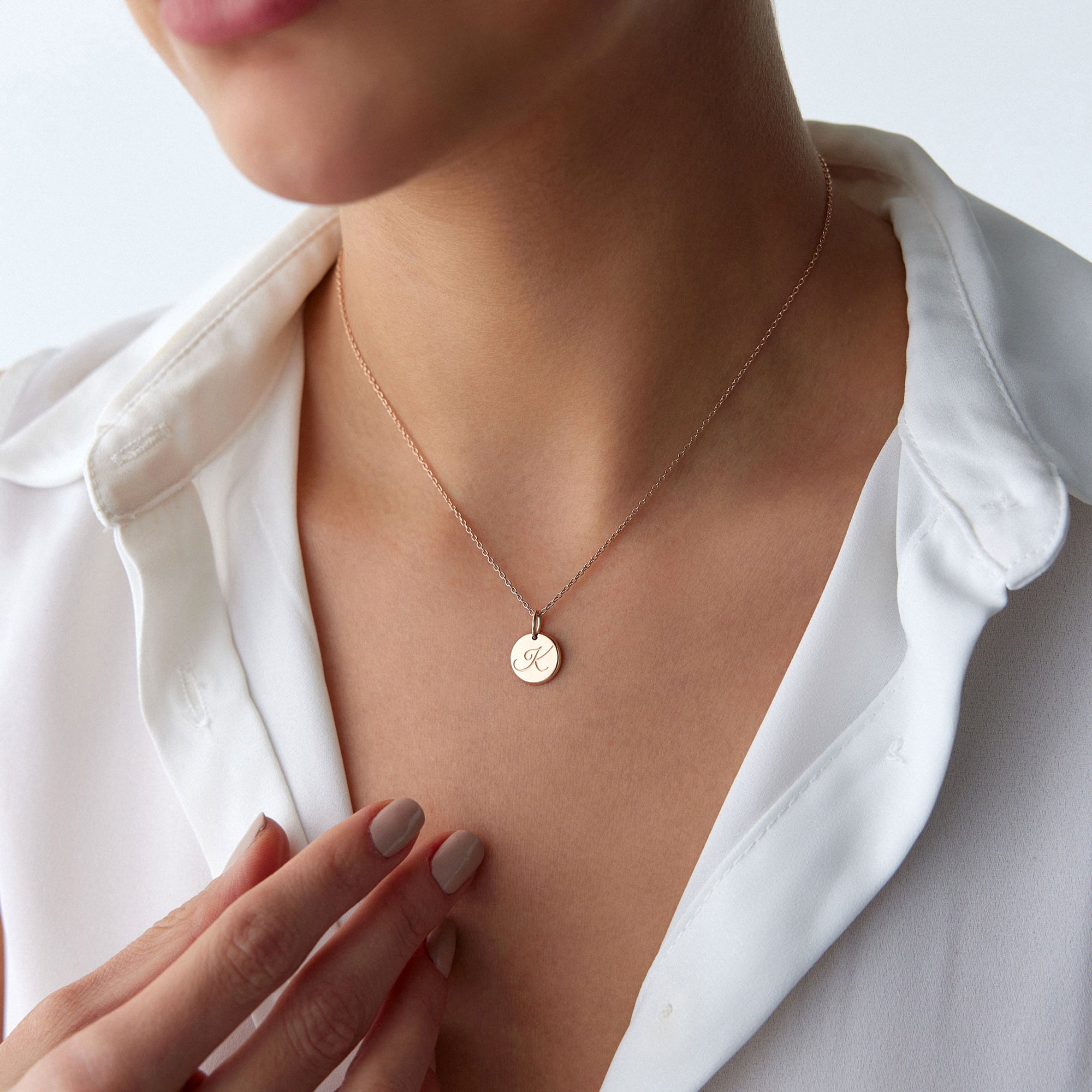 Cursive Initial Pendant Necklace in 14K Gold