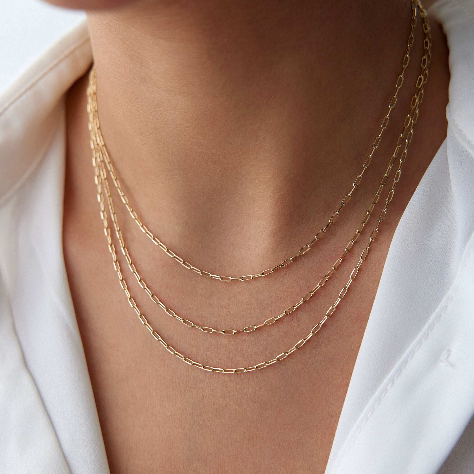 Minimal Paperclip Chain in 14K Gold