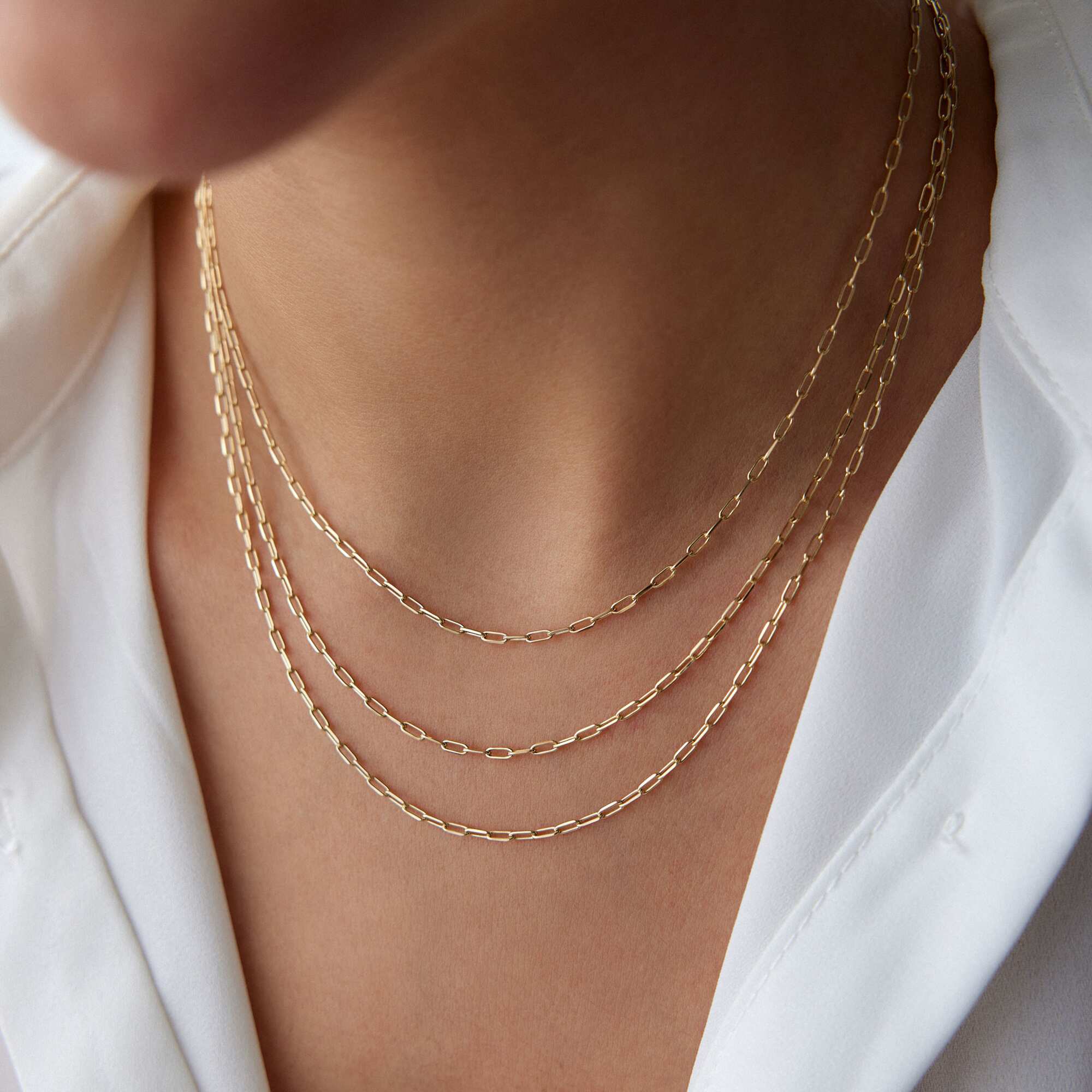 Minimal Paperclip Chain in 14K Gold