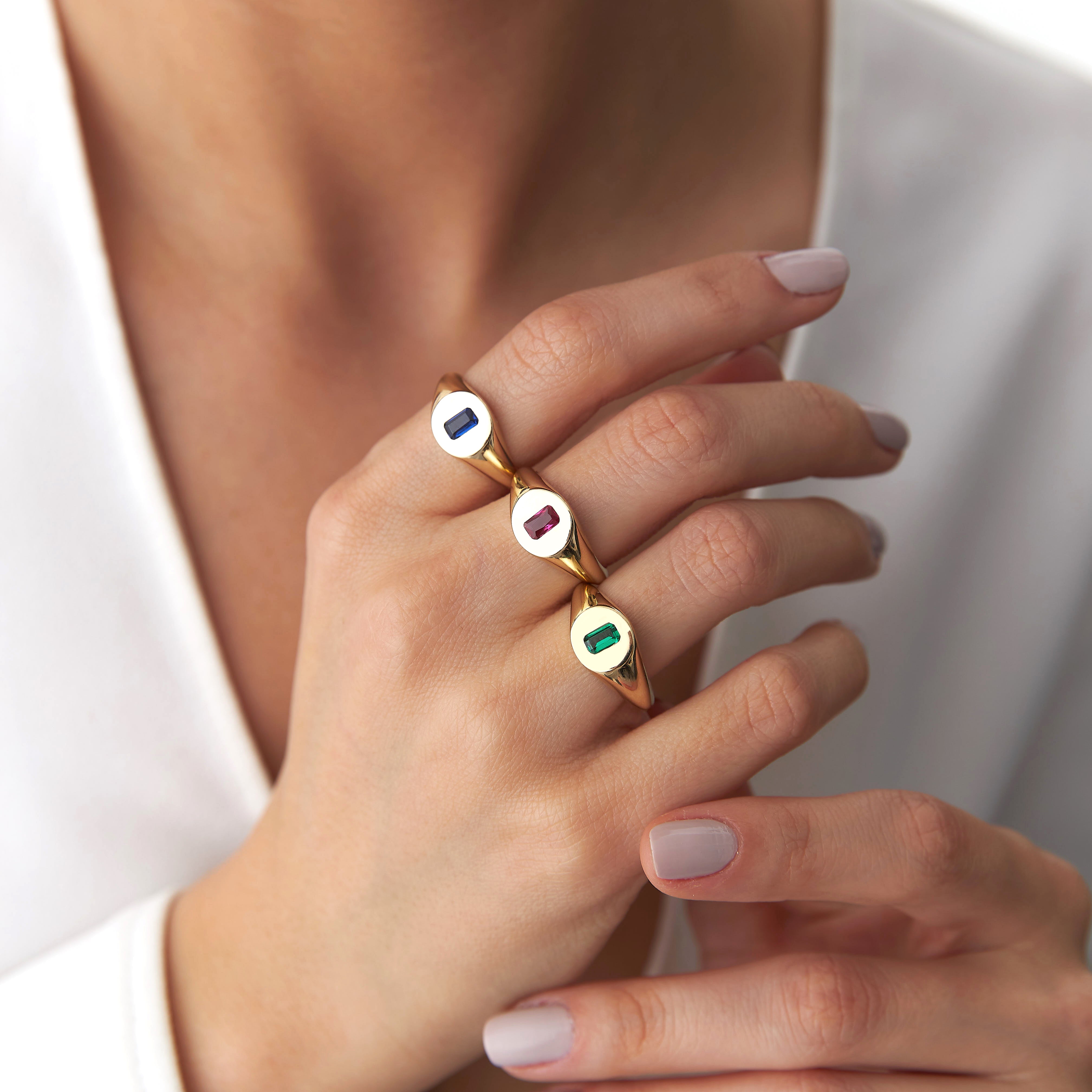 Emerald Cut Red Gemstone Ring in 14K Gold