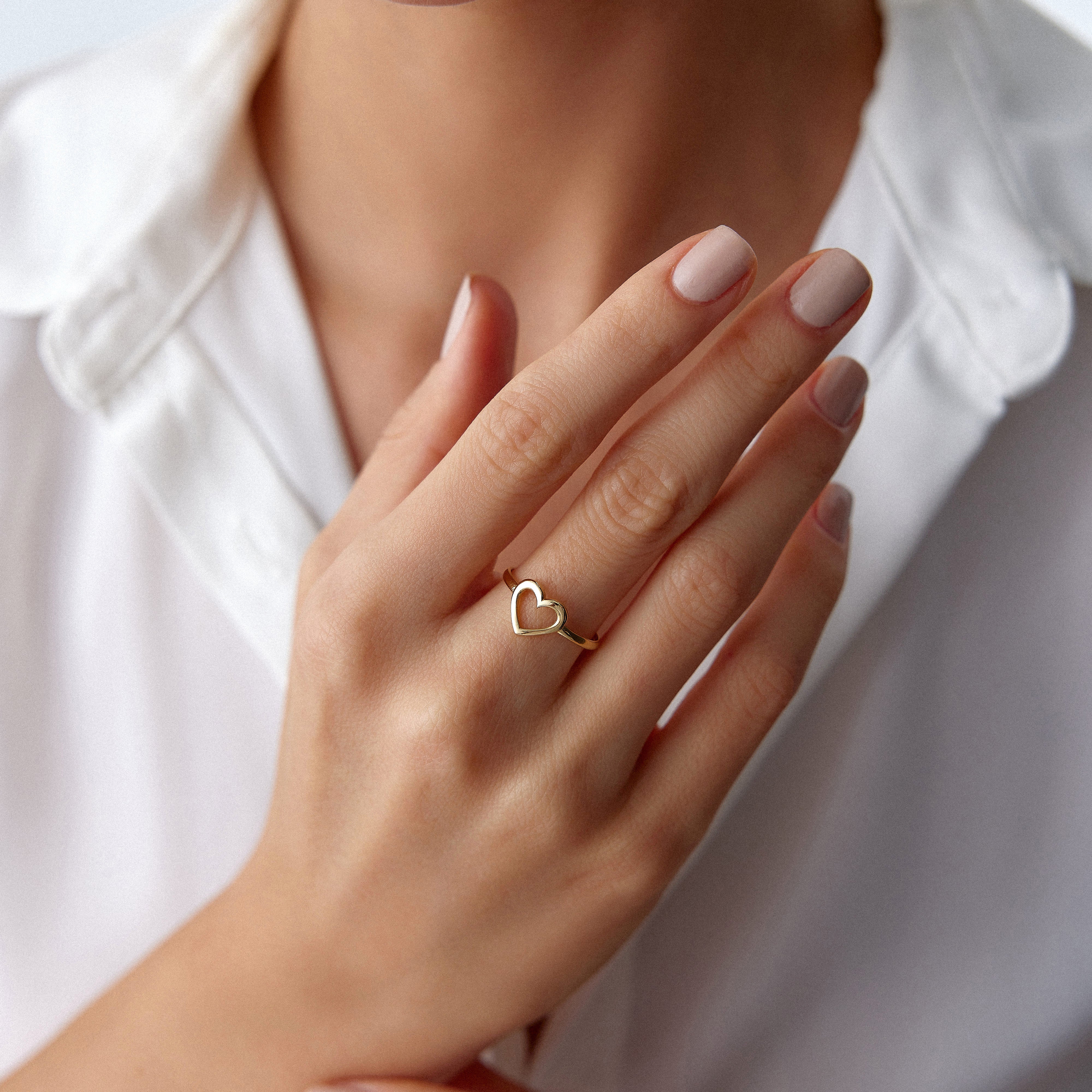 Open Heart Ring in 14K Gold
