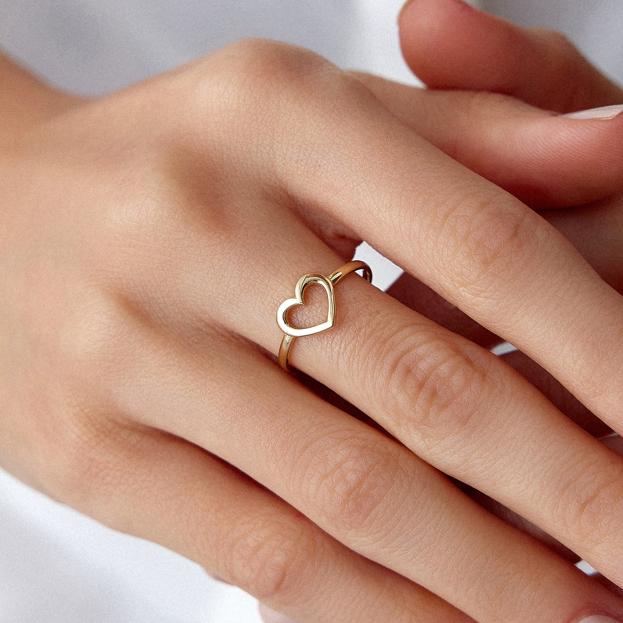 Open Heart Ring in 14K Gold