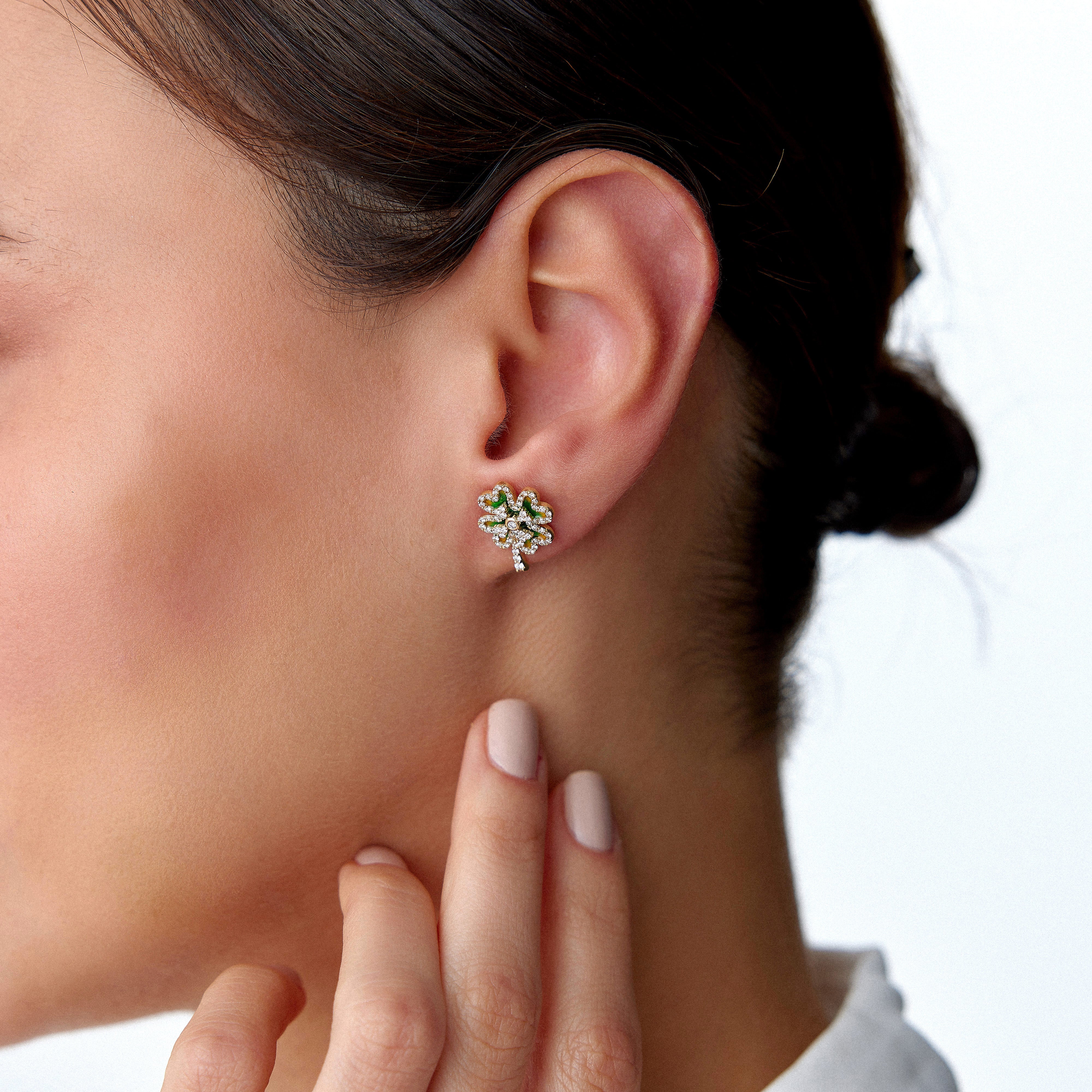 Diamond Clover Stud Earrings / FORTUNA