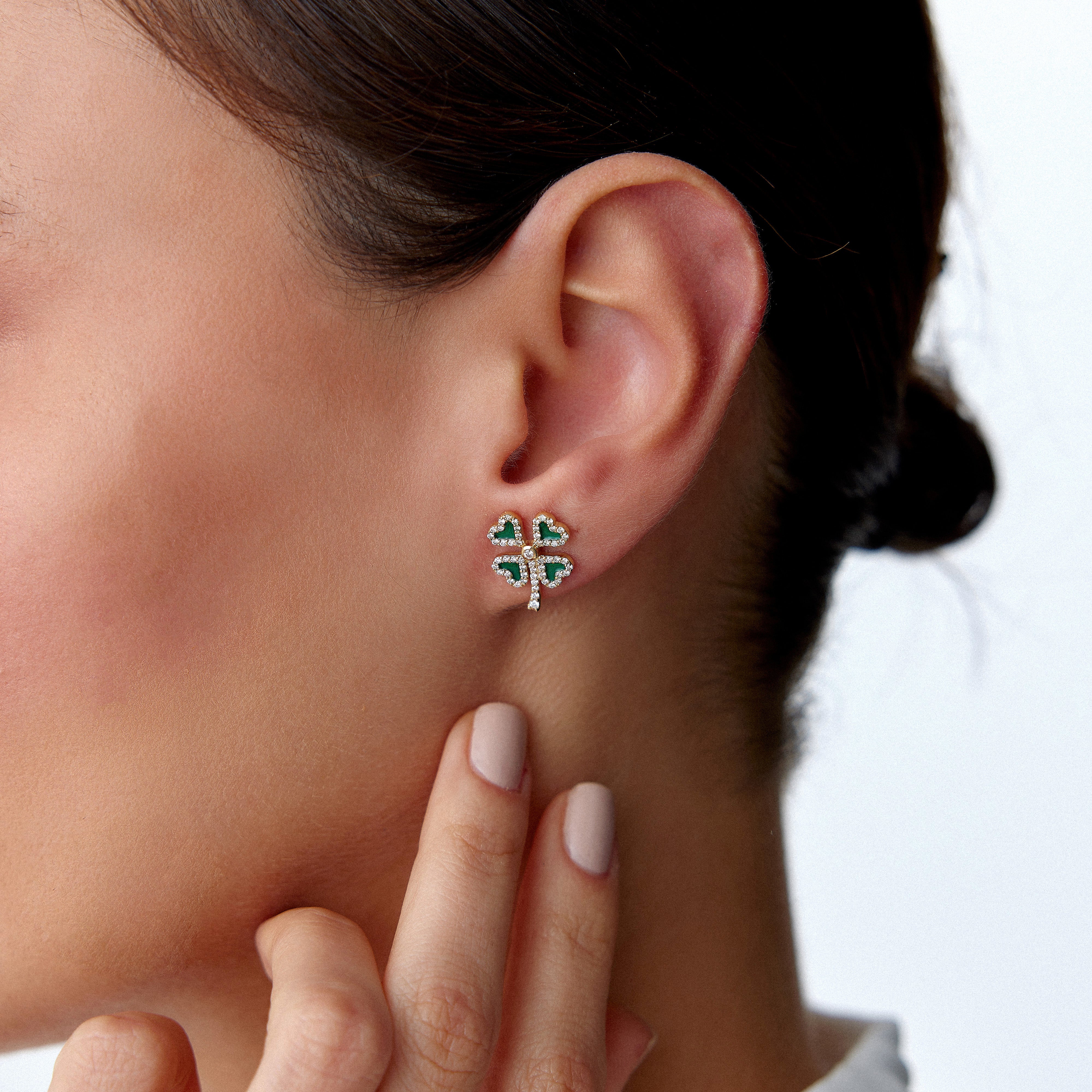 Diamond Green Clover Stud Earrings / FORTUNA