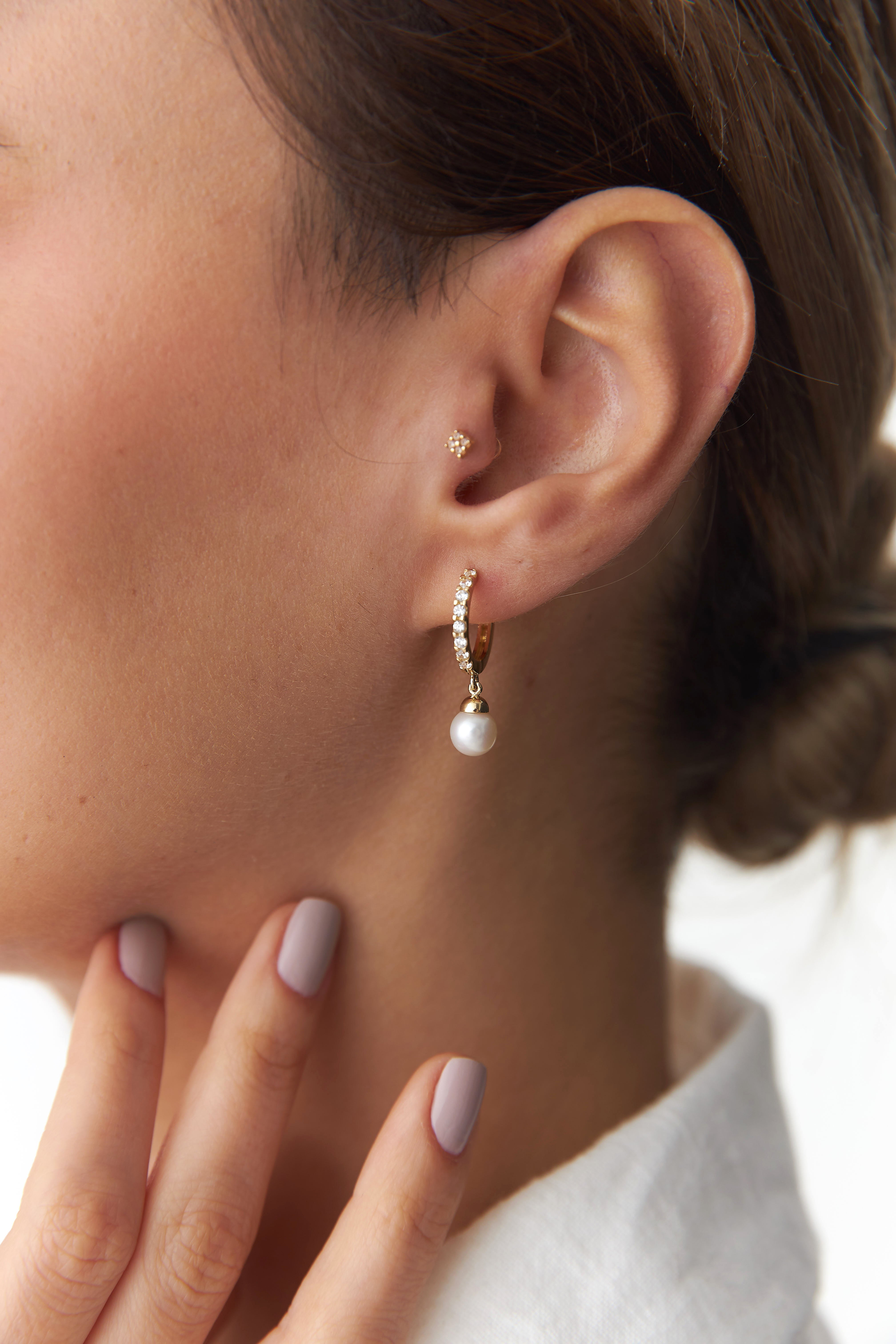 Dangle Pearl Earrings in 14K Gold