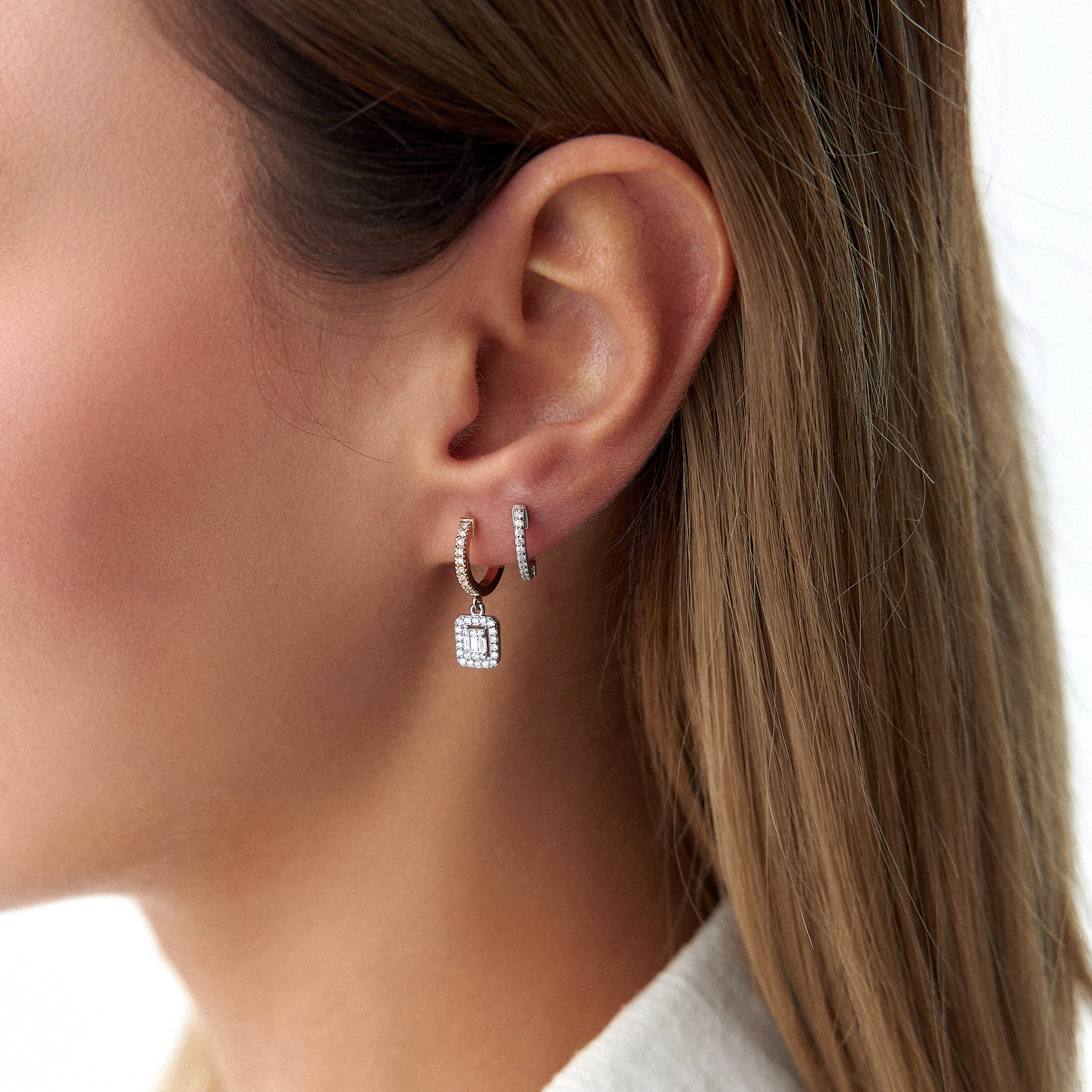 Diamond Dangle Earrings in 14K Gold