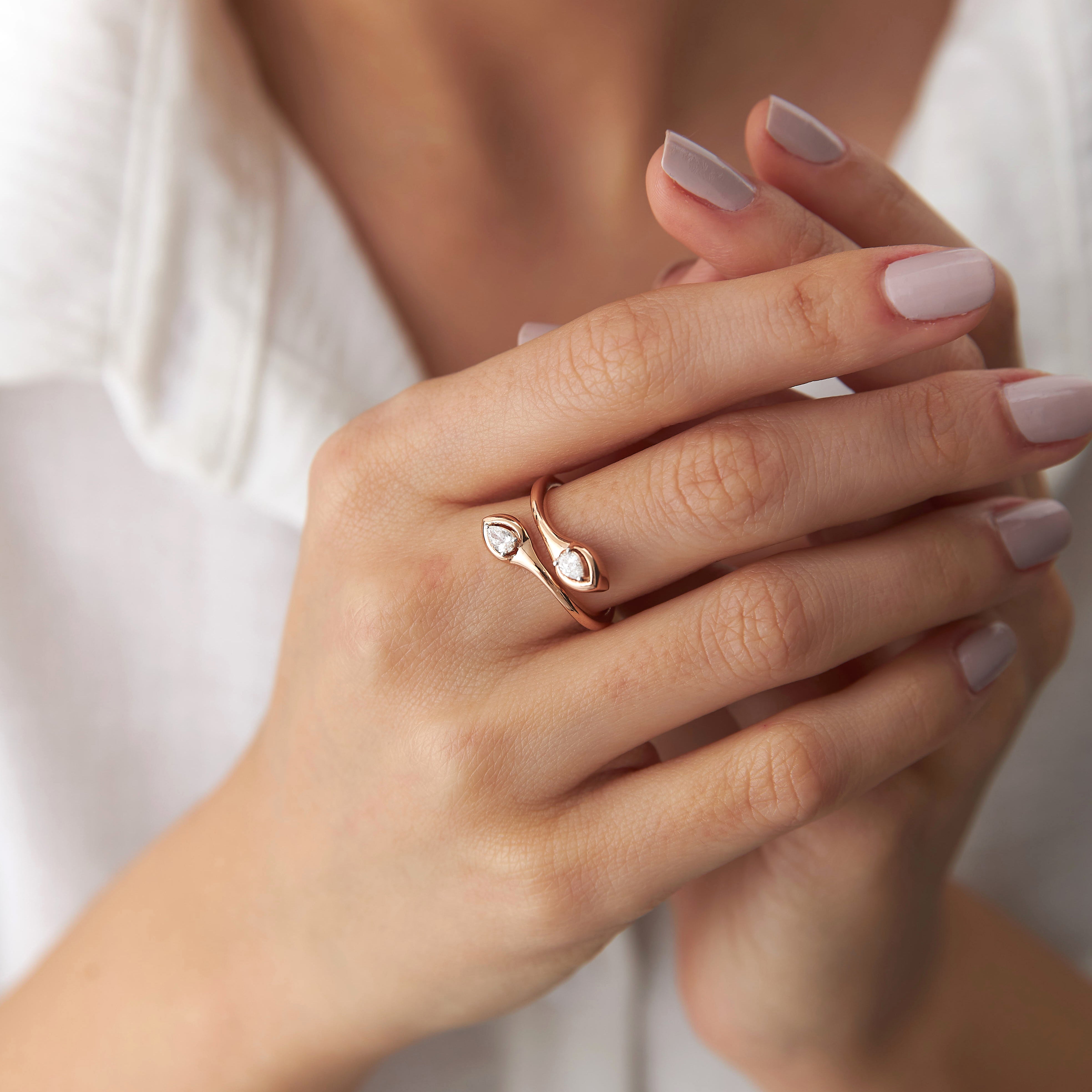 Two Stone Diamond Ring in 14K Gold / HARMONY