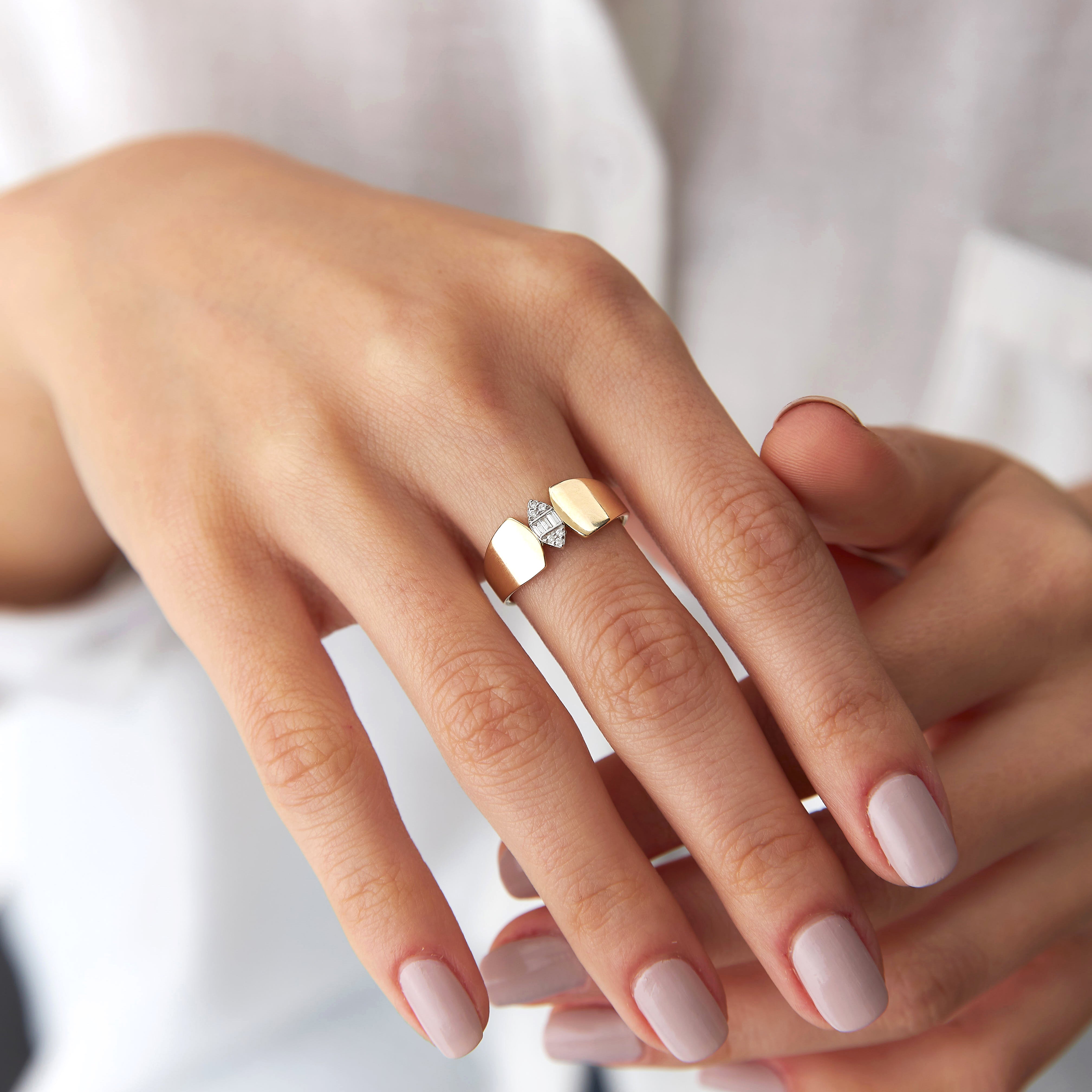 Diamond Marquise Illusion Ring in 14K Gold