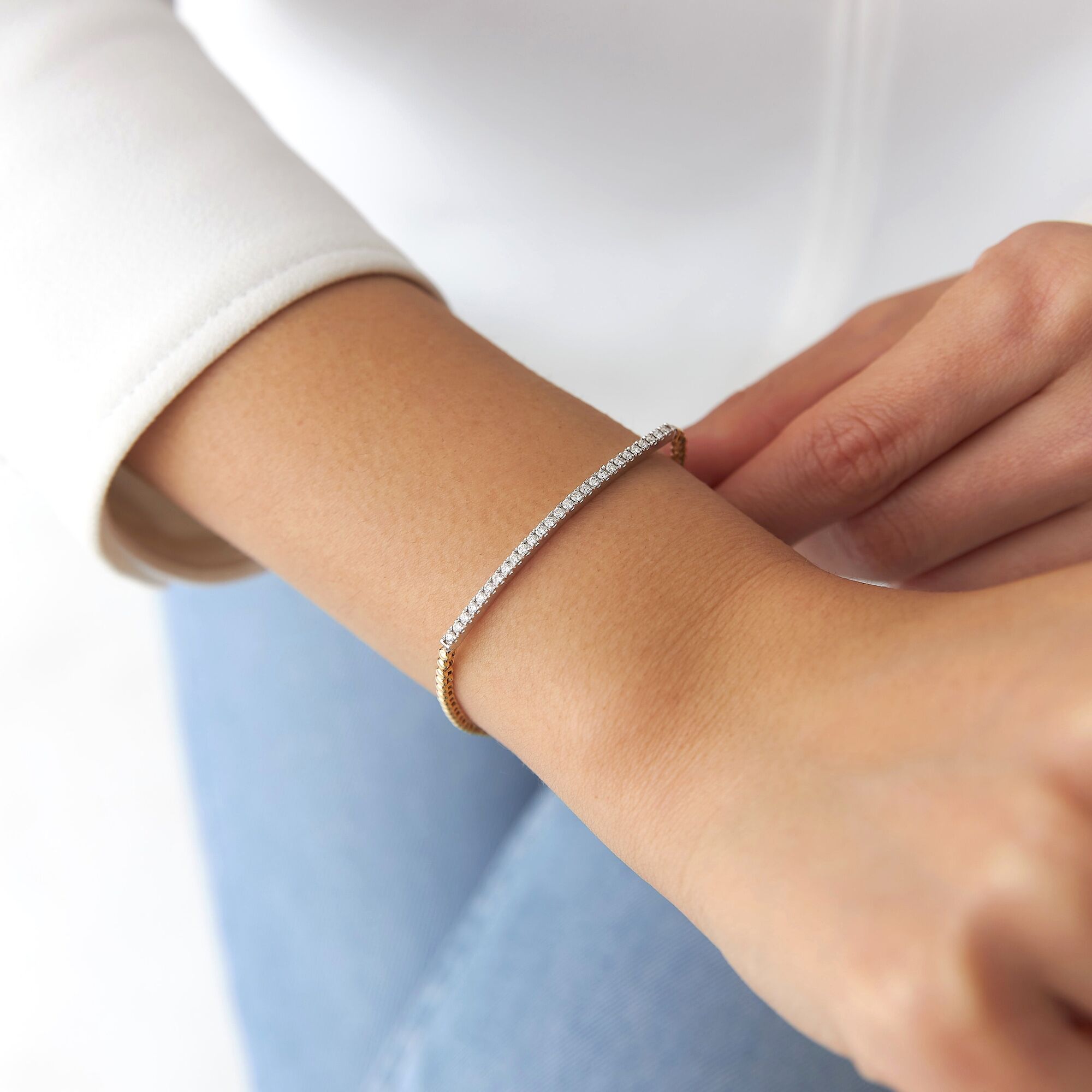 Diamond Line Bracelet in 14K Gold