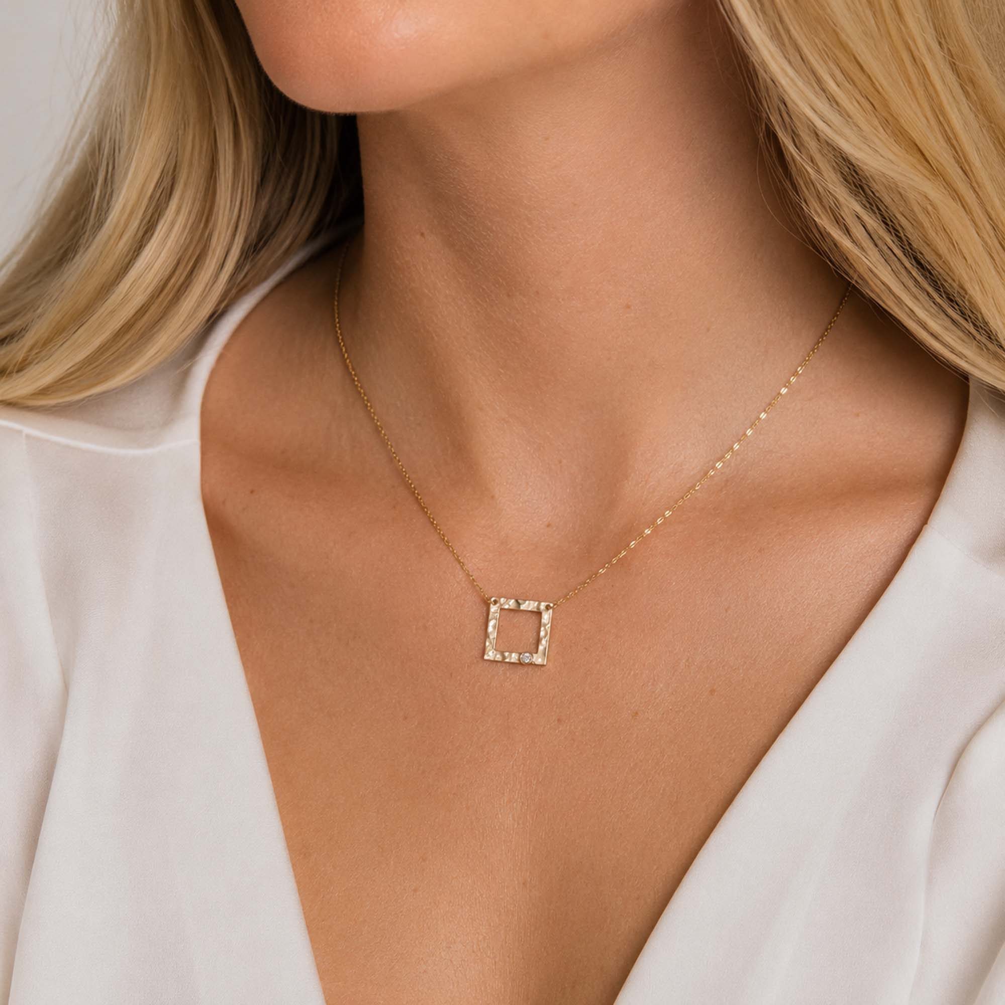Hammered Diamond Square Necklace in 14K Gold