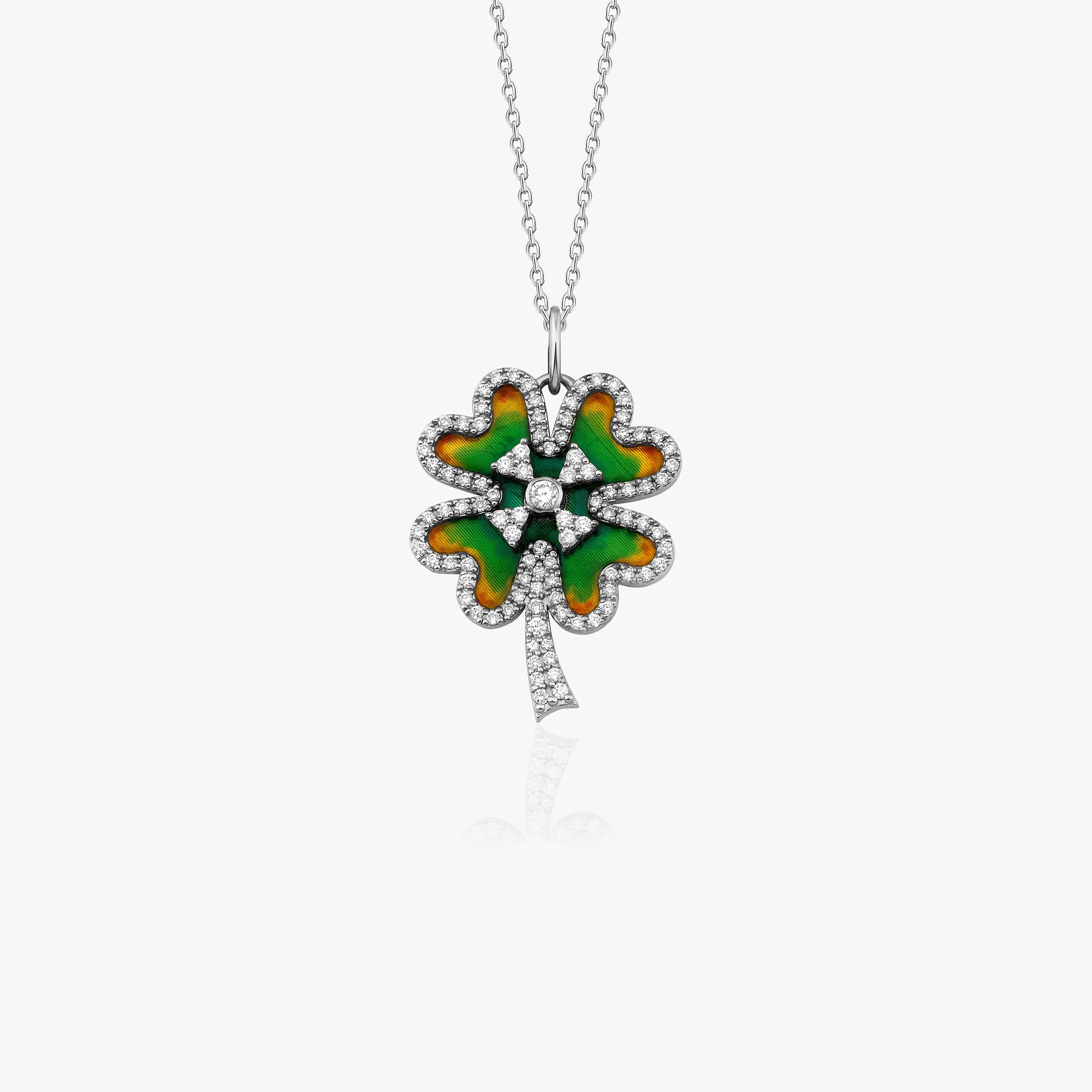 Diamond Clover Pendant Necklace / FORTUNA
