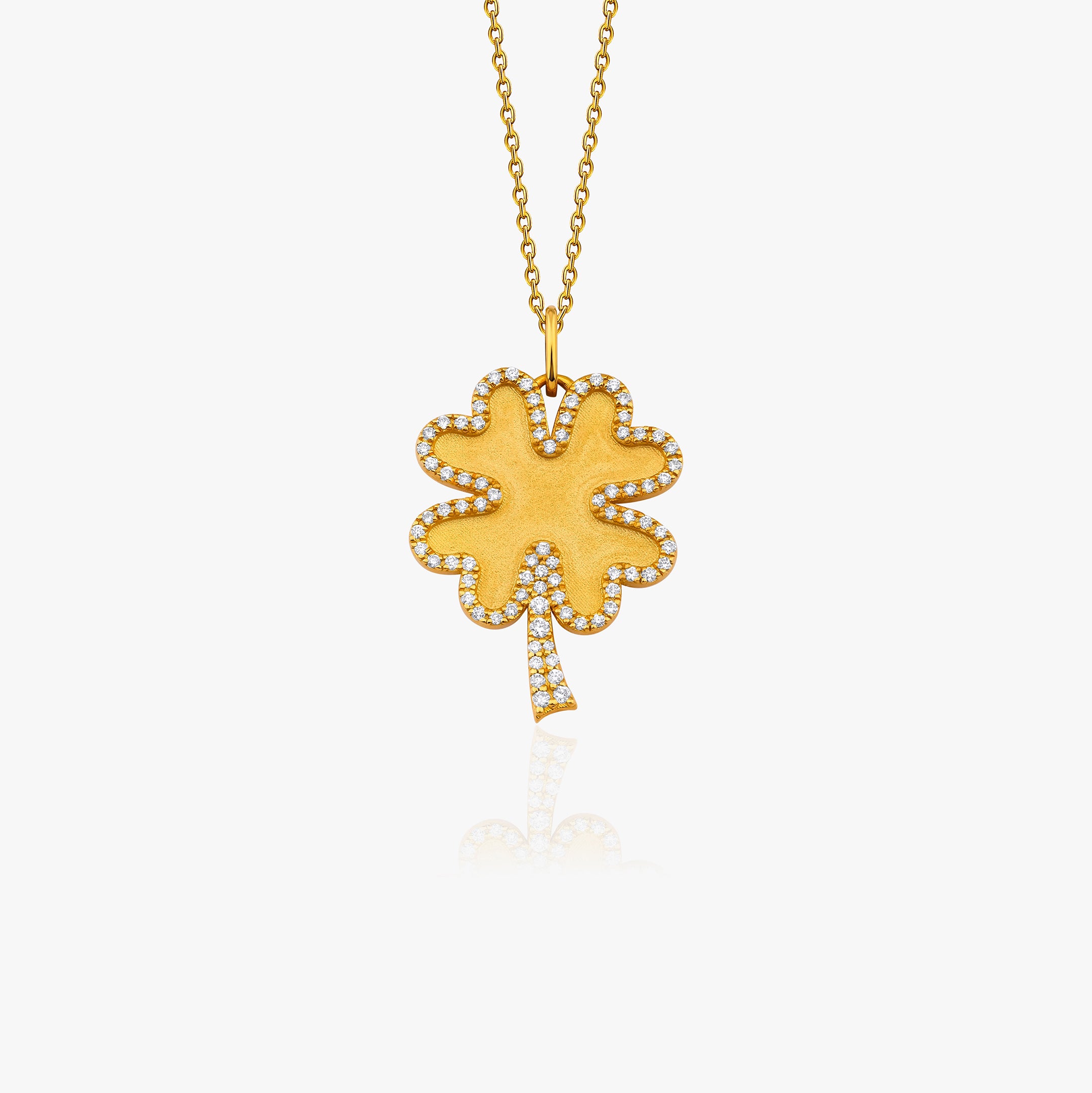 Diamond Matte Clover Necklace / FORTUNA