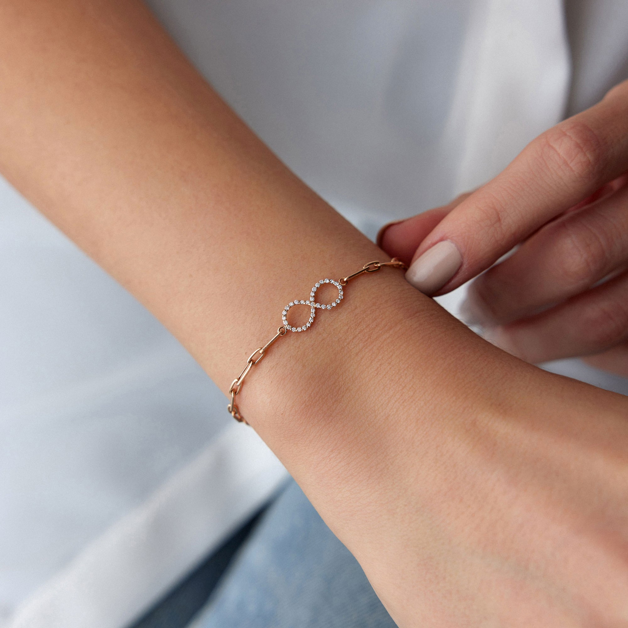 Diamond Infinity Bracelet in 14K Gold